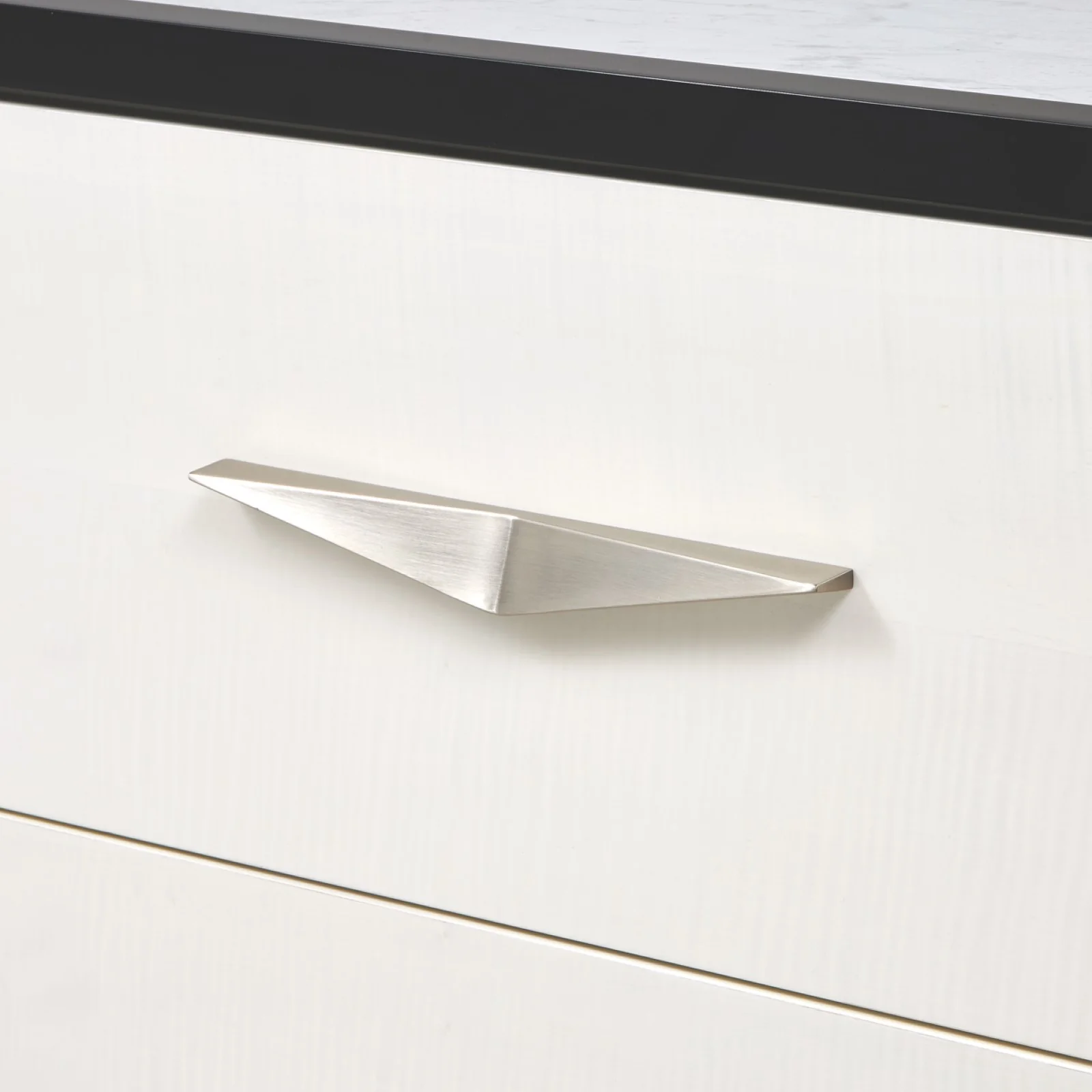 Michael Amini Tuxedo Dresser - Piano Keyboard - Image 12