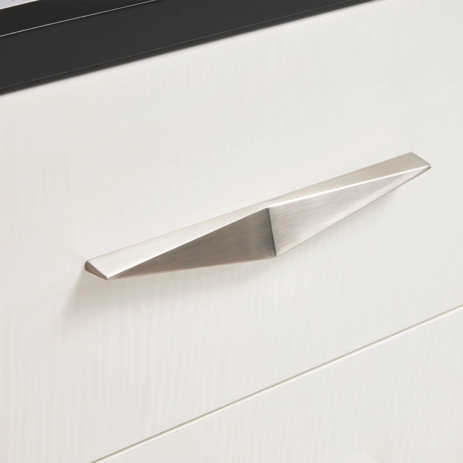 Michael Amini Tuxedo Dresser - Piano Keyboard - Image 17