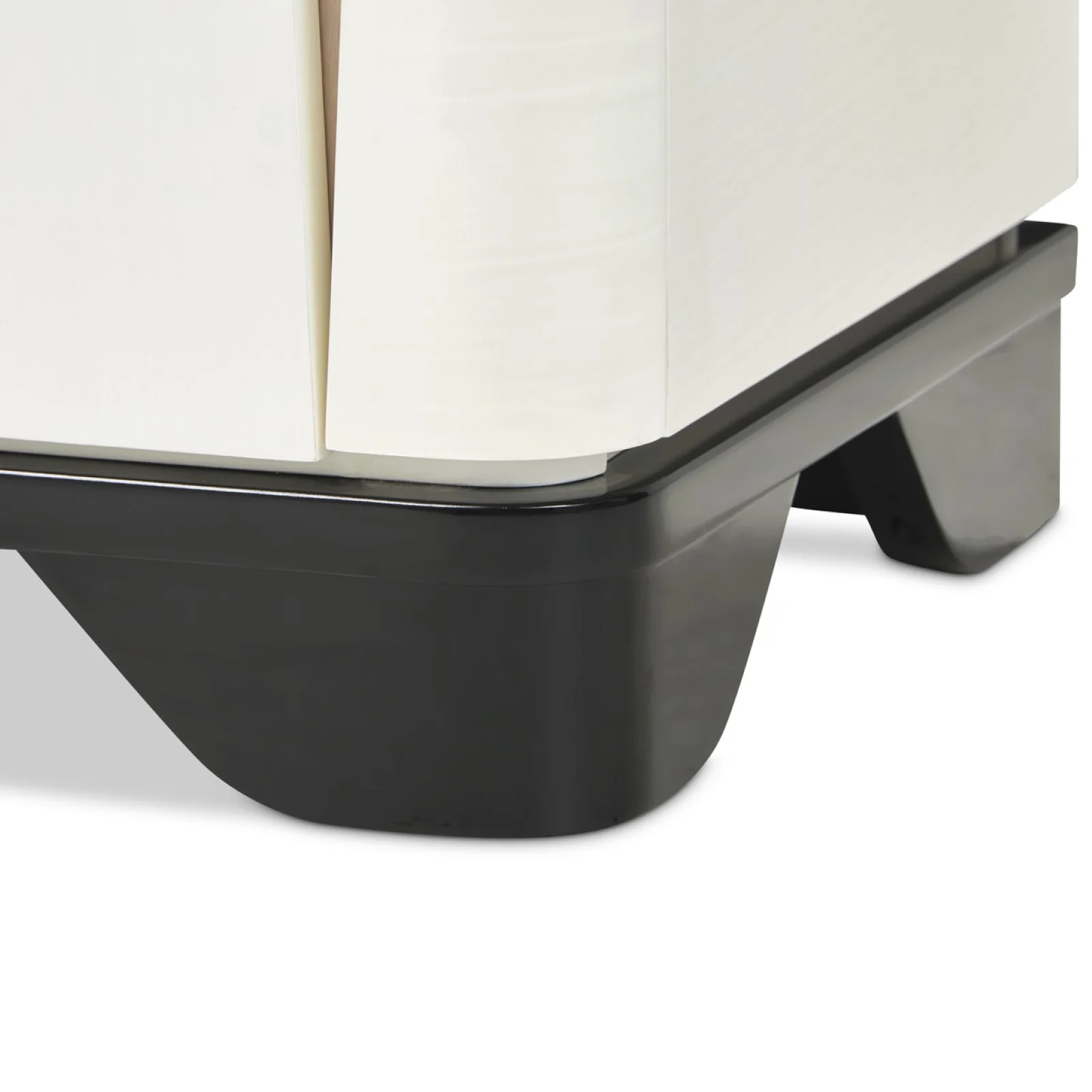 Michael Amini Tuxedo Sideboard - Piano Keyboard - Image 18