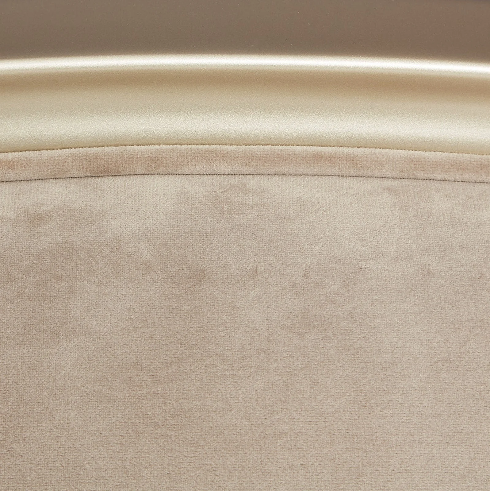 Michael Amini Villa Cherie Hazelnut Sofa - Image 18