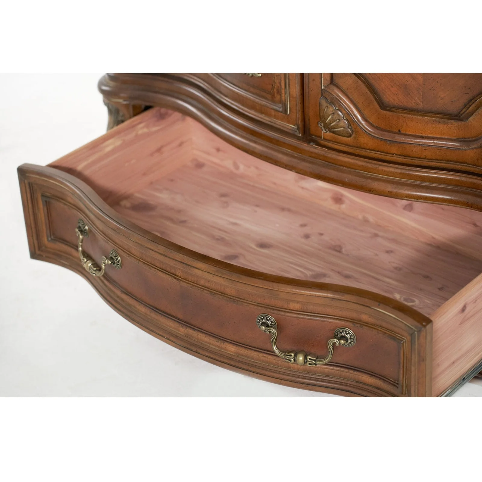 Michael Amini Villa Valencia Gentleman's Storage Chest - Image 6