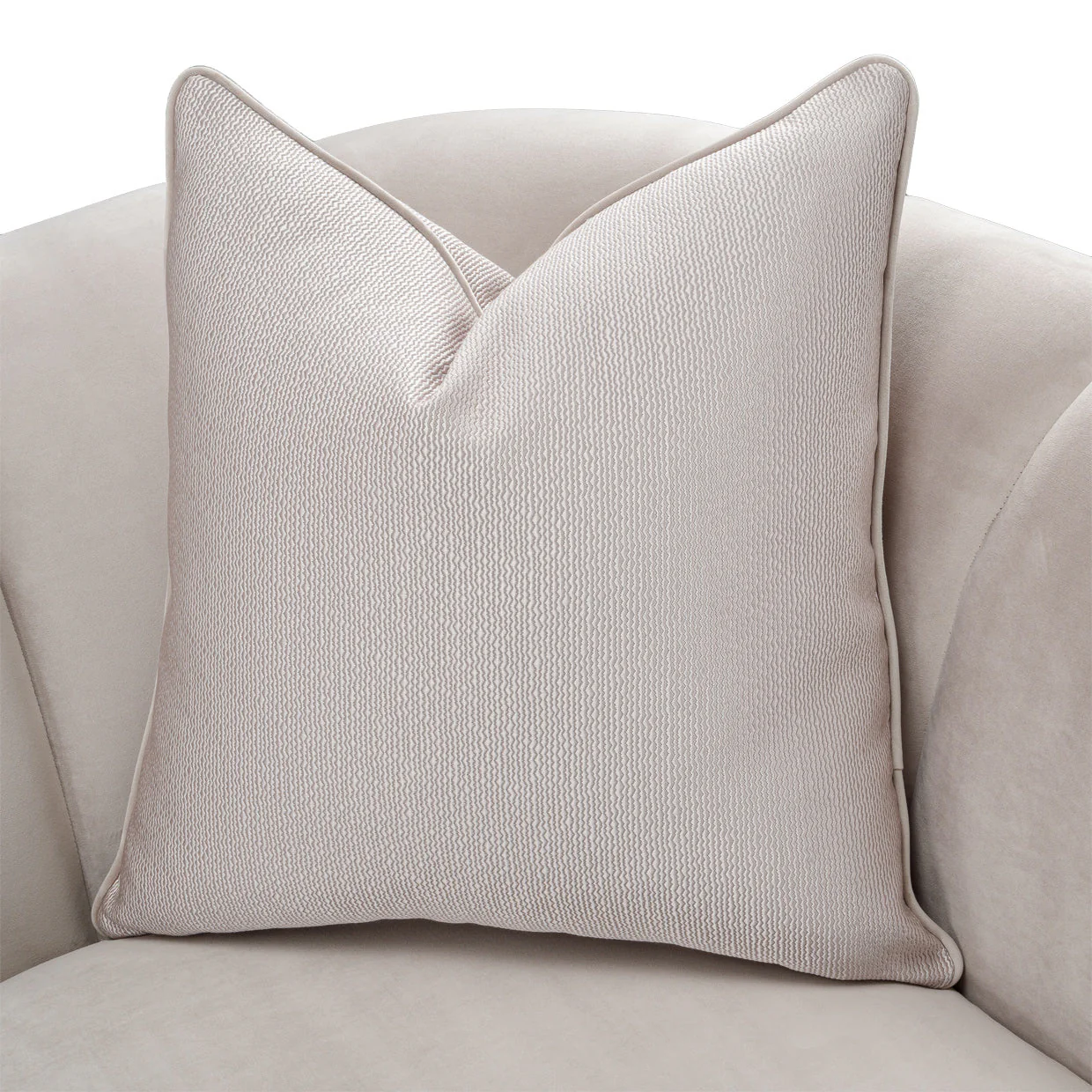 Michael Amini Yvette Sofa - Image 14