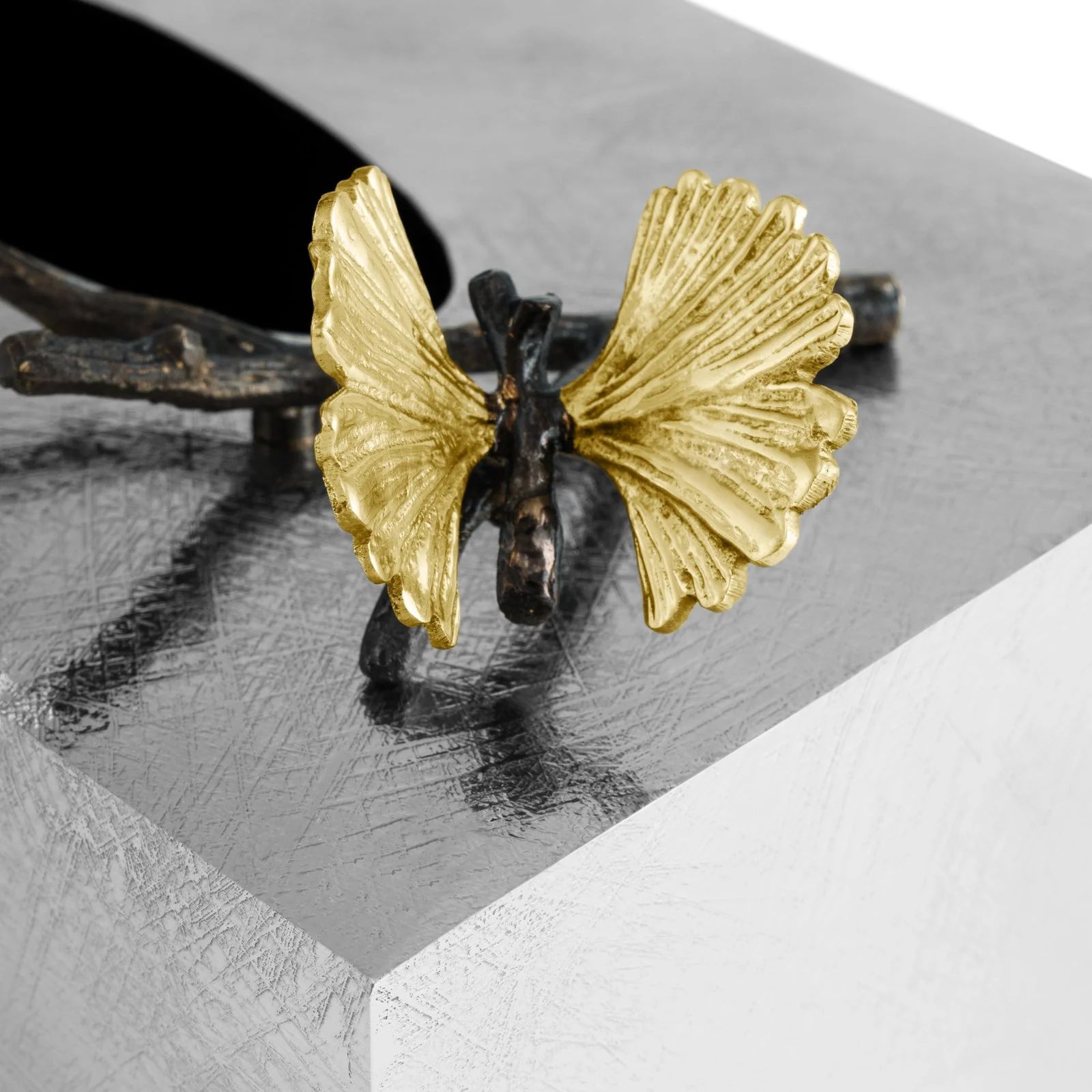 Michael Aram Butterfly Ginkgo Rectangle Tissue Box - Image 4