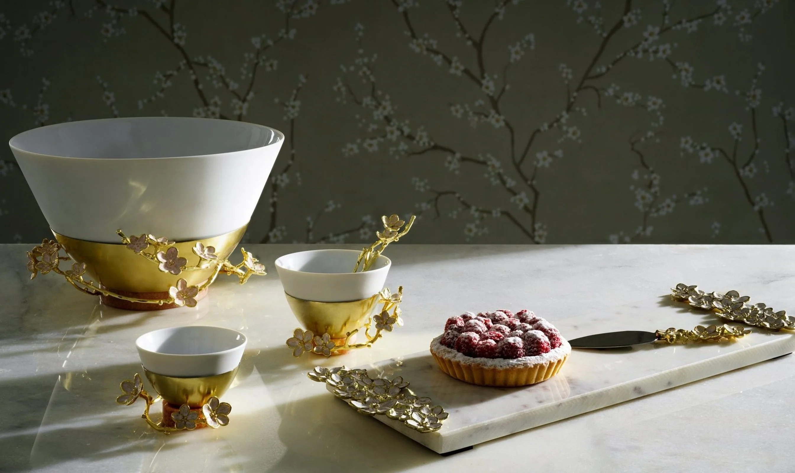 Michael Aram Cherry Blossom Cheese Board With Spreader - Image 2