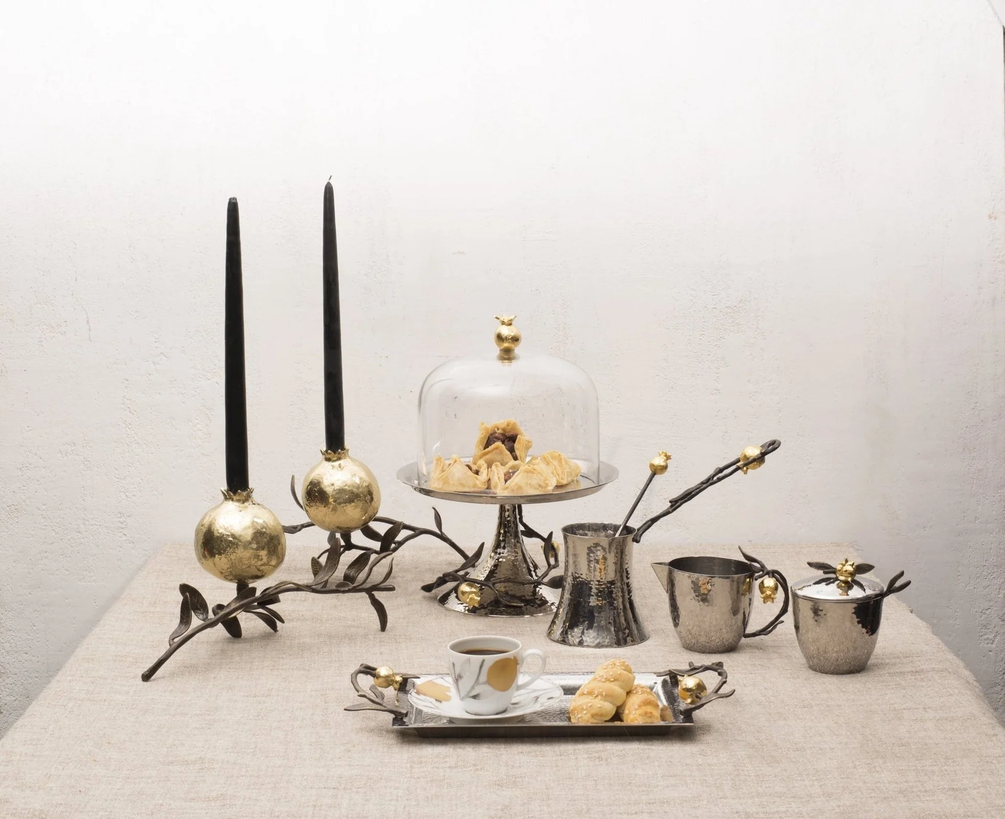 Michael Aram Pomegranate Pastry Dish w/ Dome - Image 2