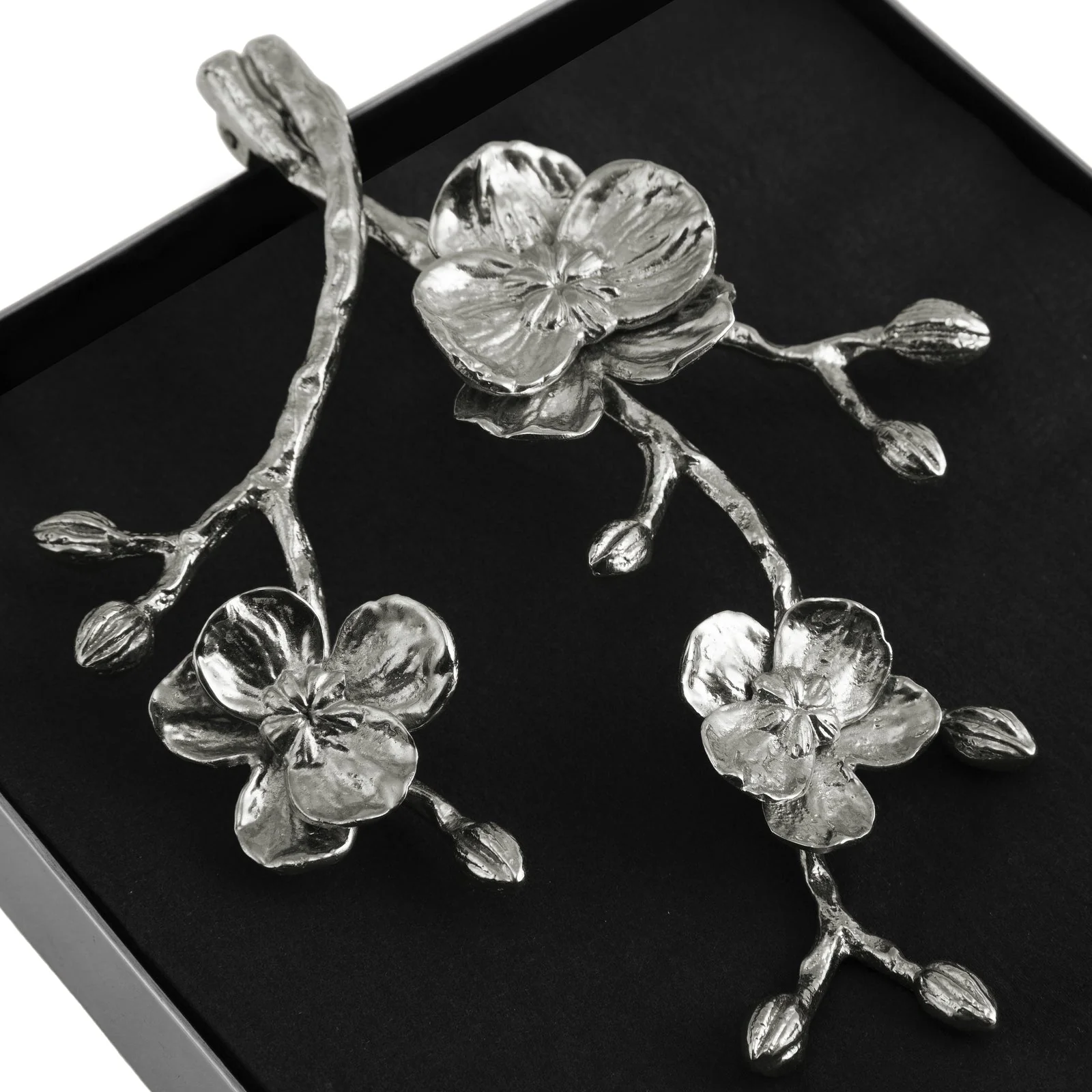 Michael Aram White Orchid Dinner Napkin Holder - Image 4