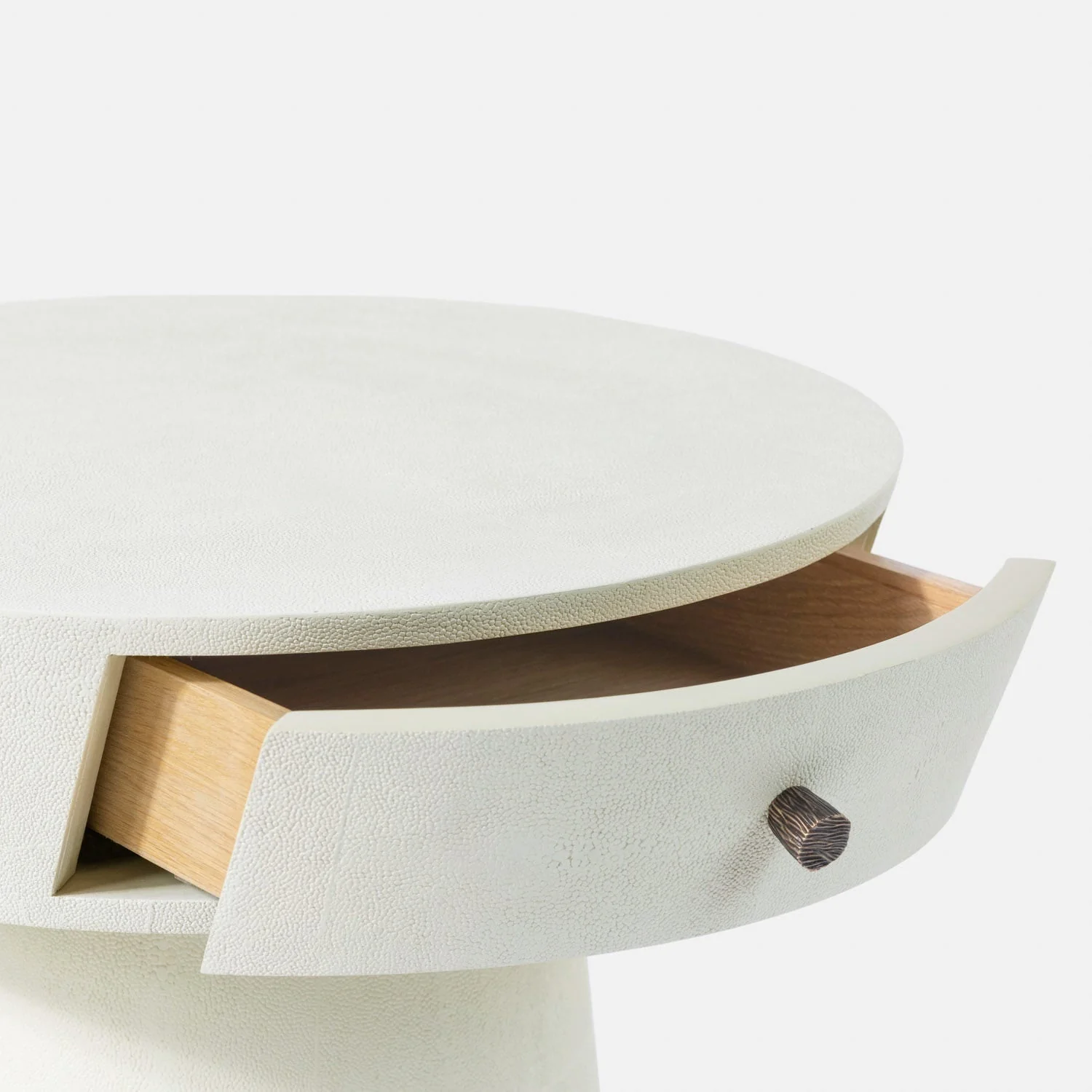 Nemi Side Table - Image 13