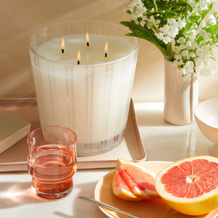 Nest Grapefruit Luxury Candle - Image 3