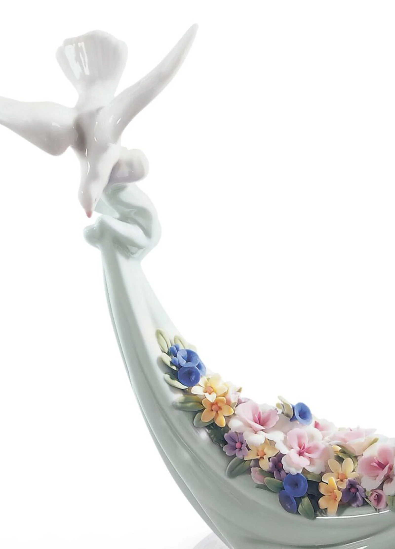 Lladro Petals of Peace Doves Figurine - Image 2