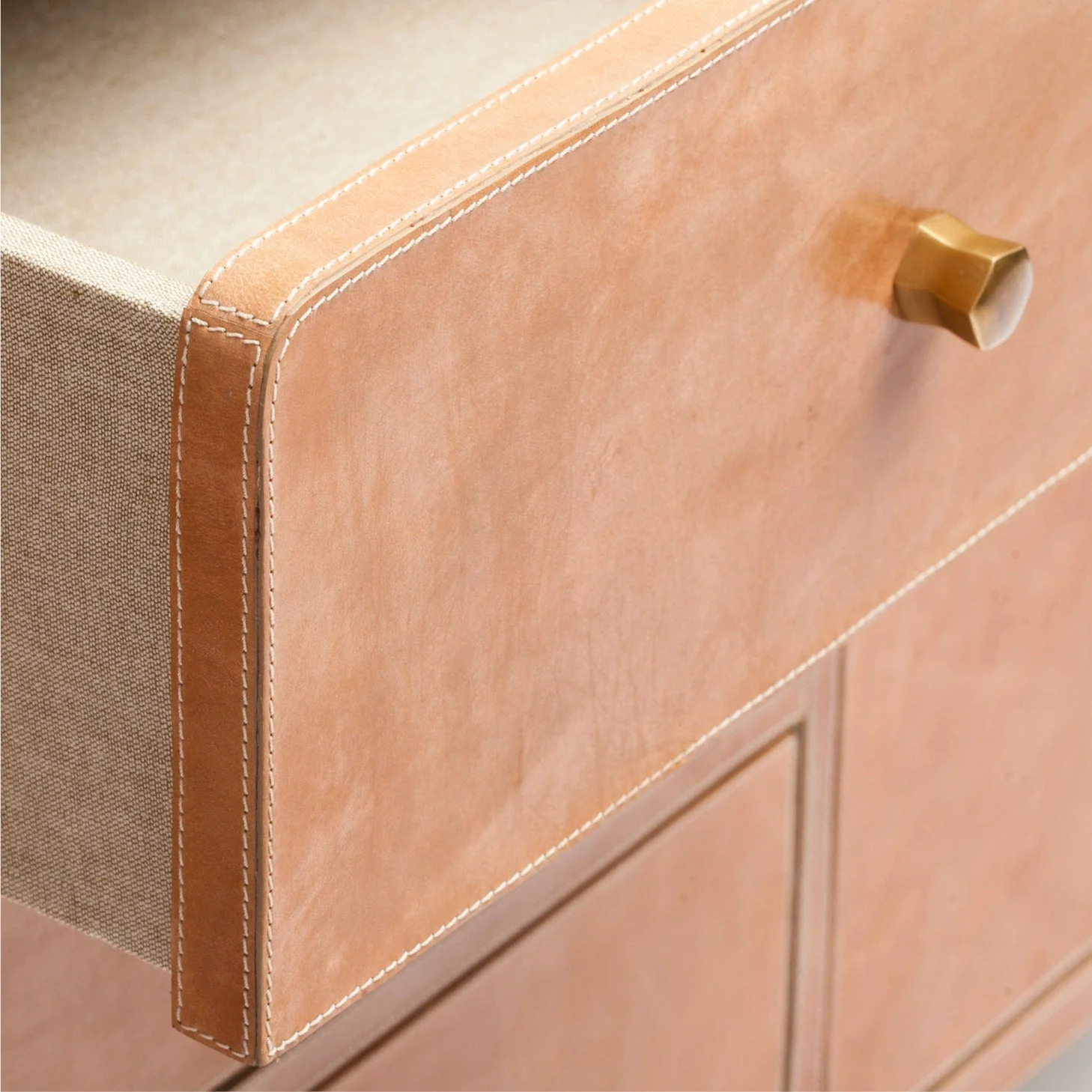 Quenton Buffet - Image 3