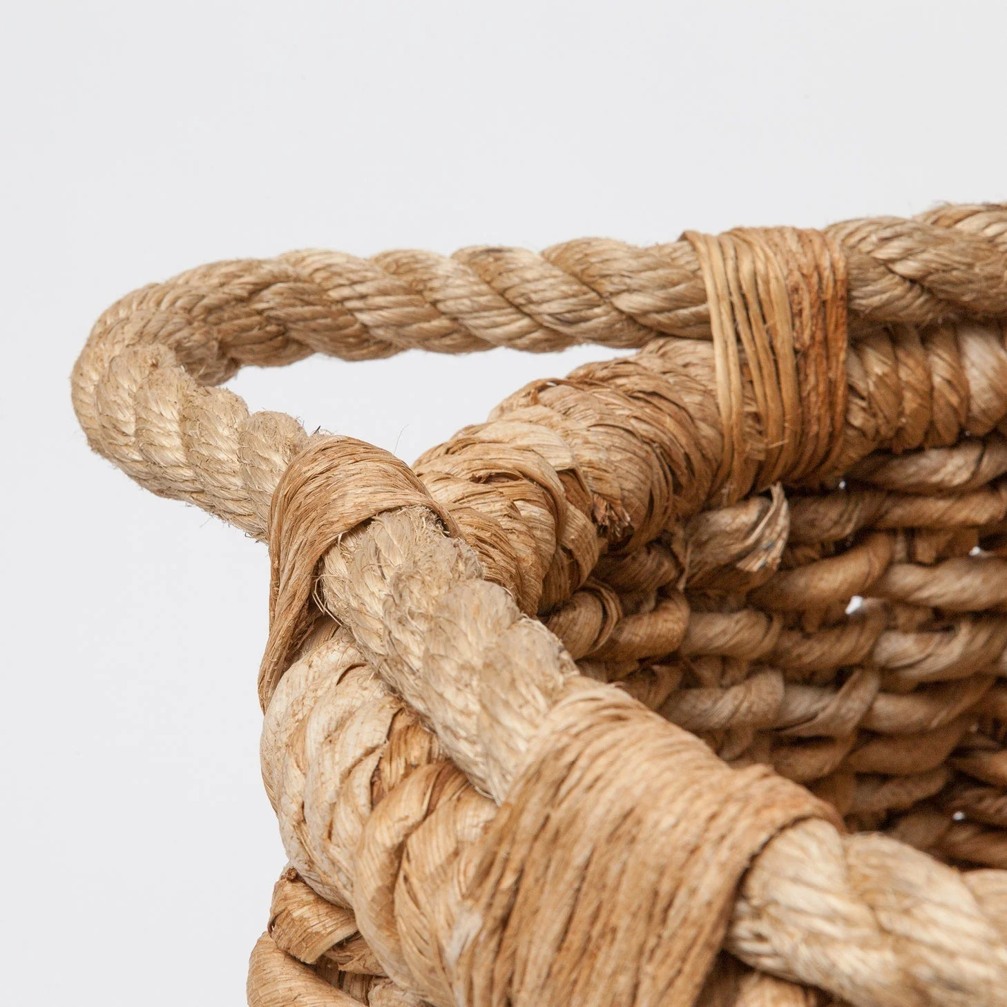 Raylan Banana Bark Basket - Image 2