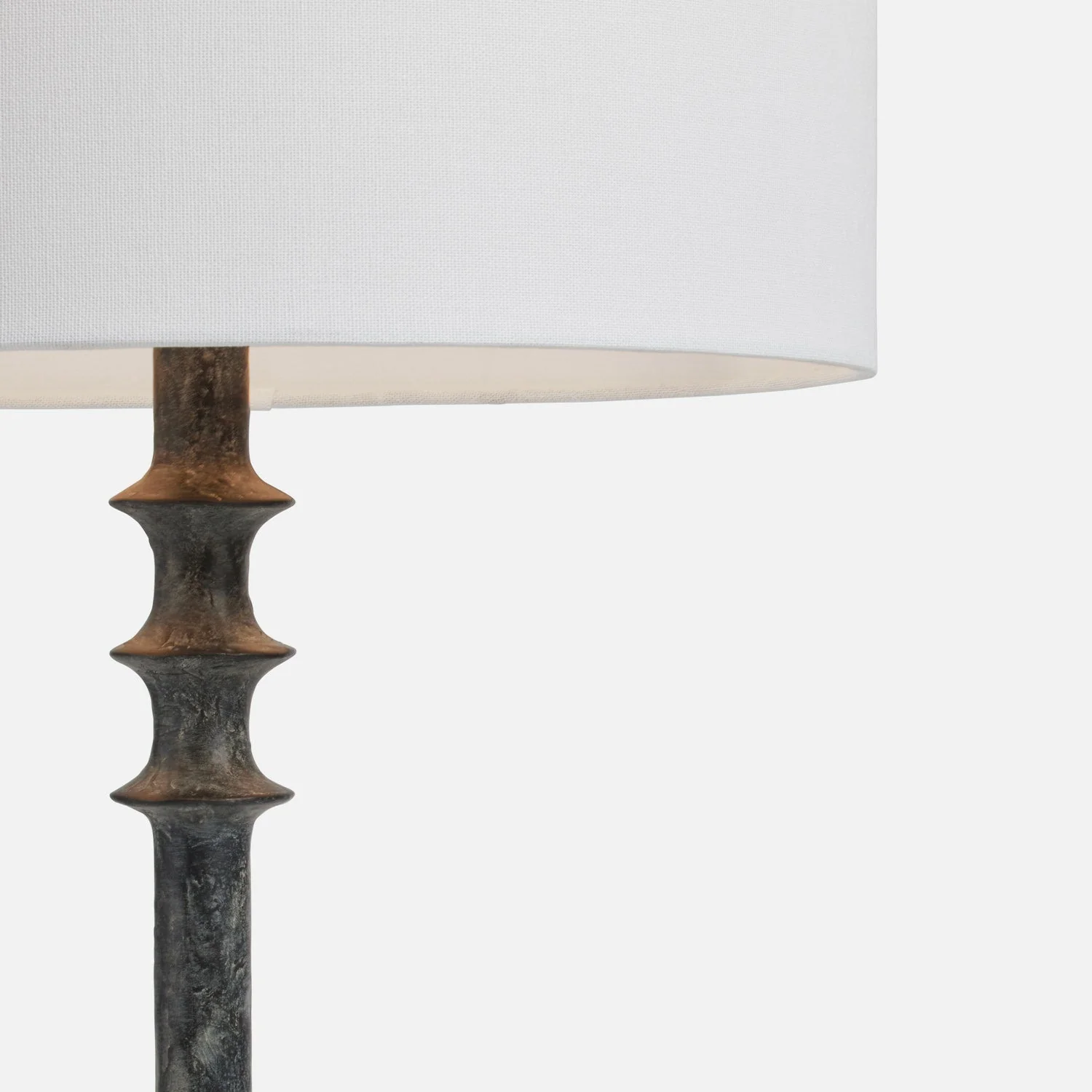 Raziel Table Lamp - Image 4