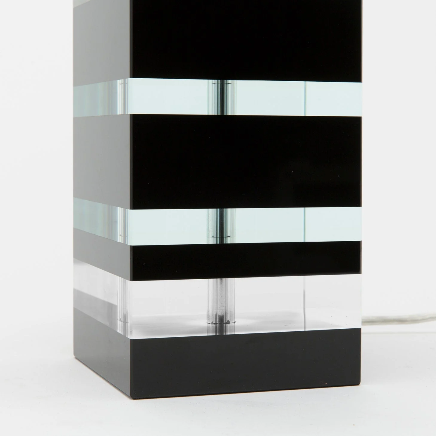 Rigmore Table Lamp - Image 3