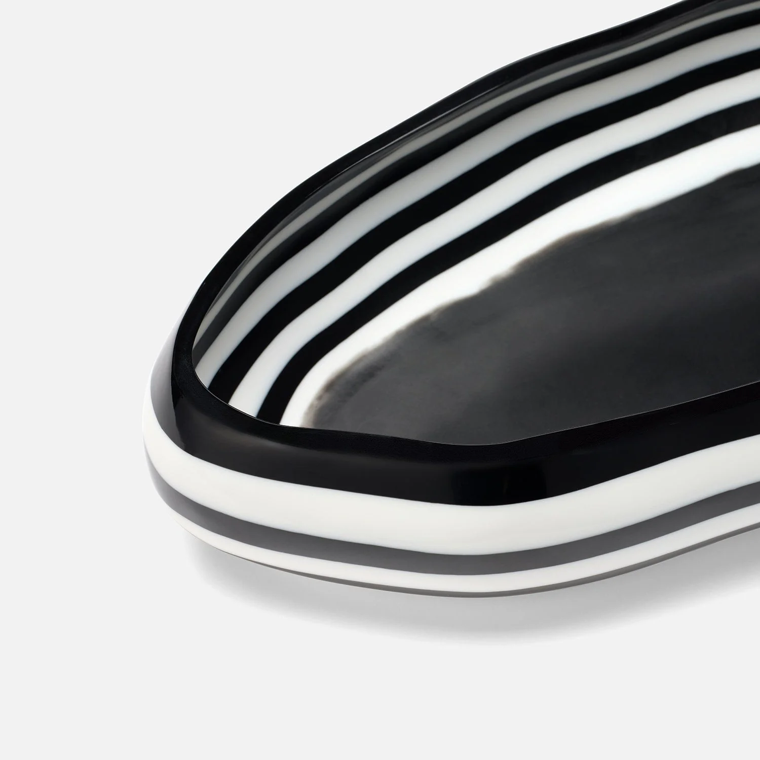 Rucchin Oval Outdoor Bowl - Image 6