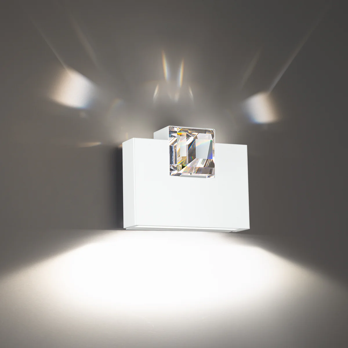 Schonbek Madison BWS90209 Wall Sconce - Image 3