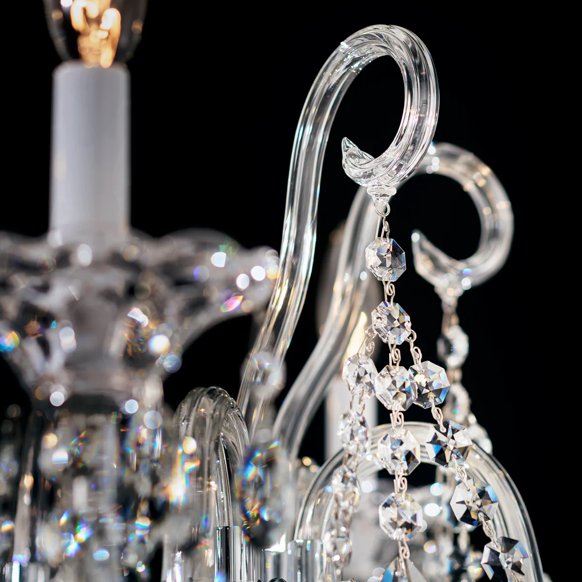 Schonbek Sterling Linear S6912 Chandelier - Image 2