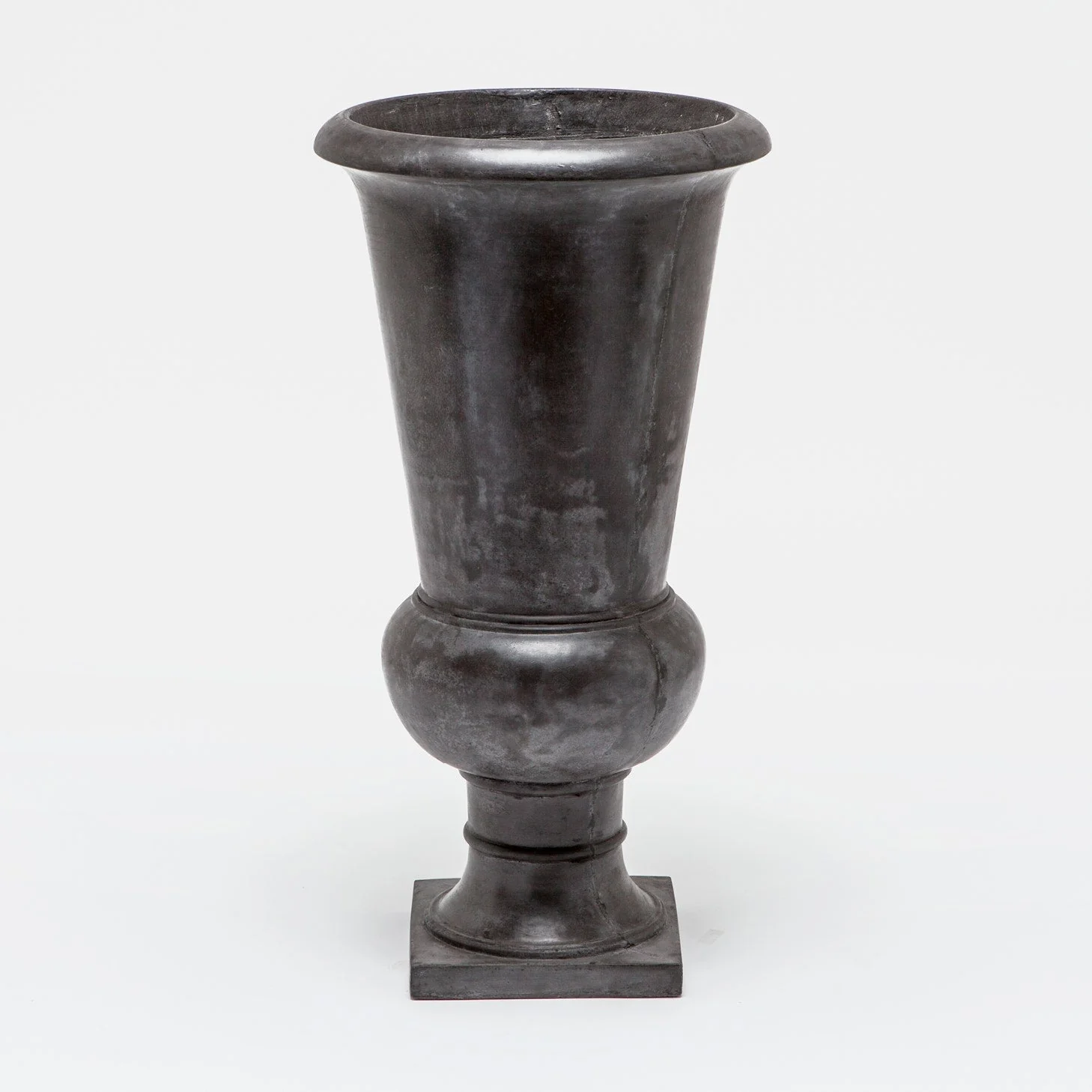 Selena Handmade Weather-Resistant Vase - Image 2