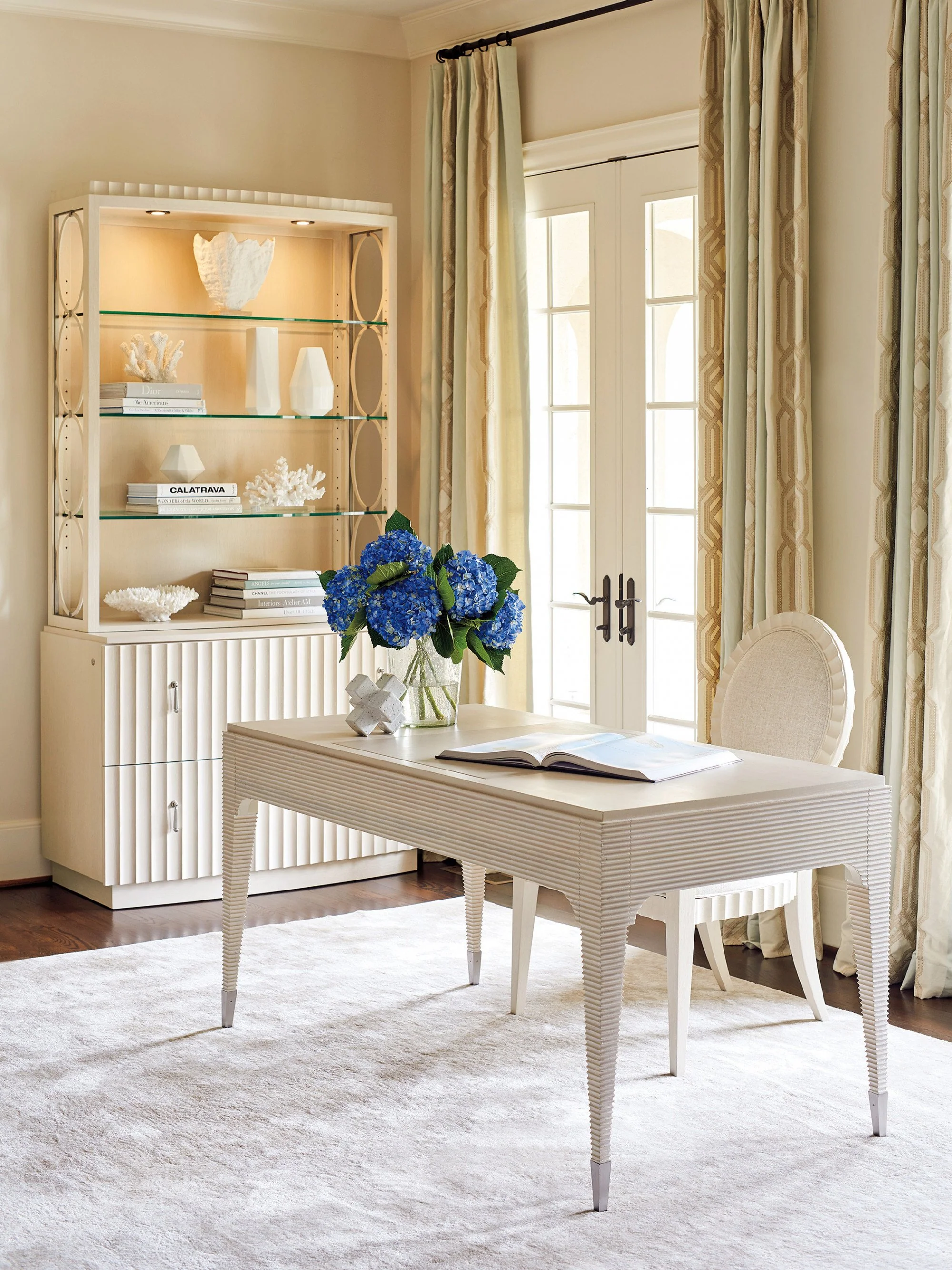 Sligh Cascades Roslyn Writing Desk - Image 3