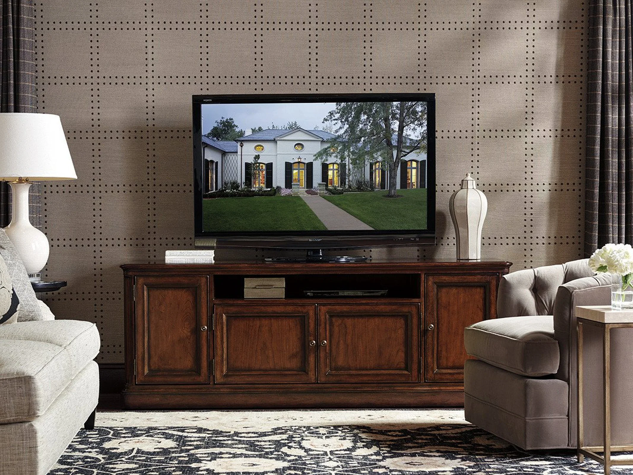 Sligh Richmond Hill Waycroft Media Console - Image 2