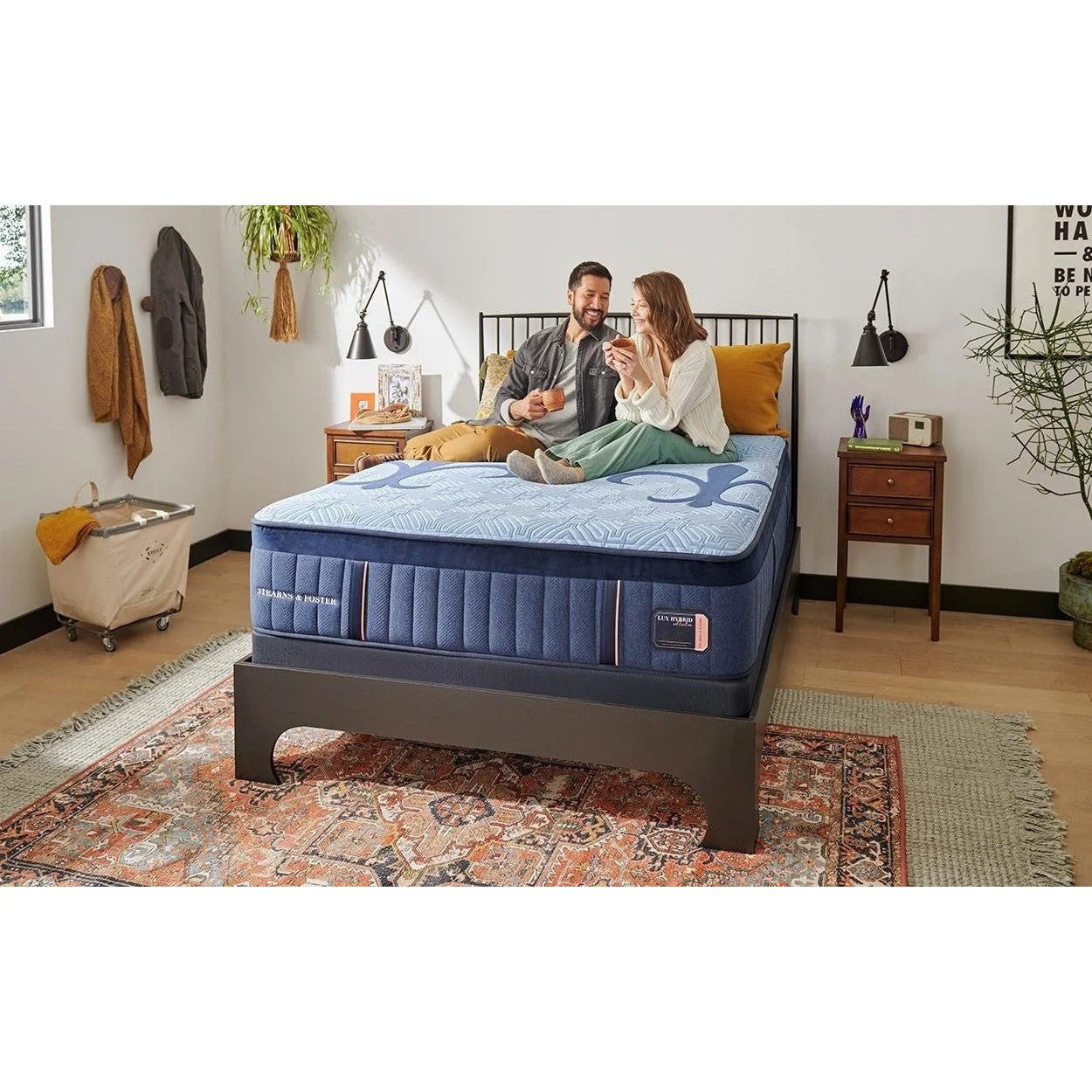 Stearns & Foster Lux Hybrid Mattress - Image 2