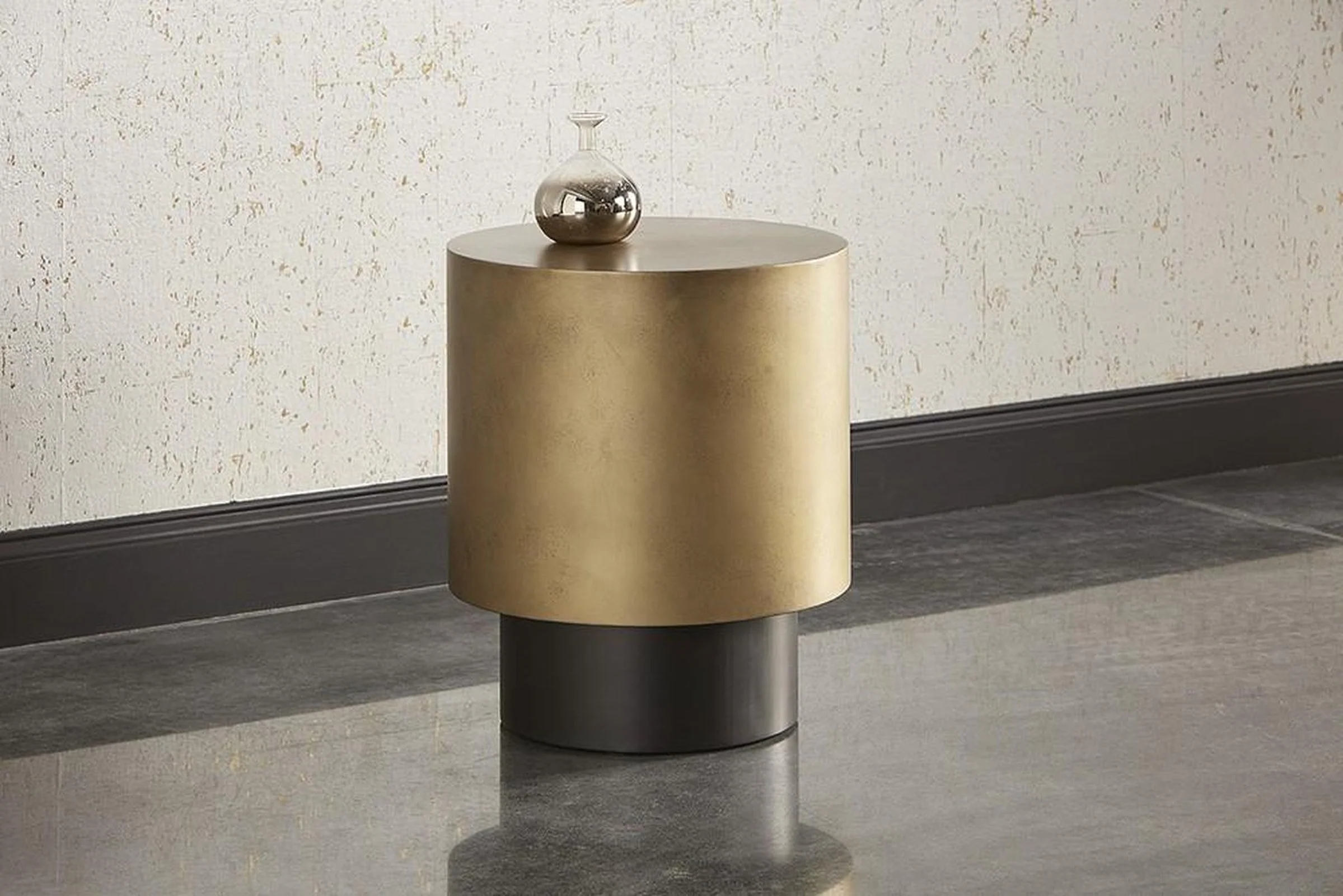 Sunpan Bernaby End Table - Image 4