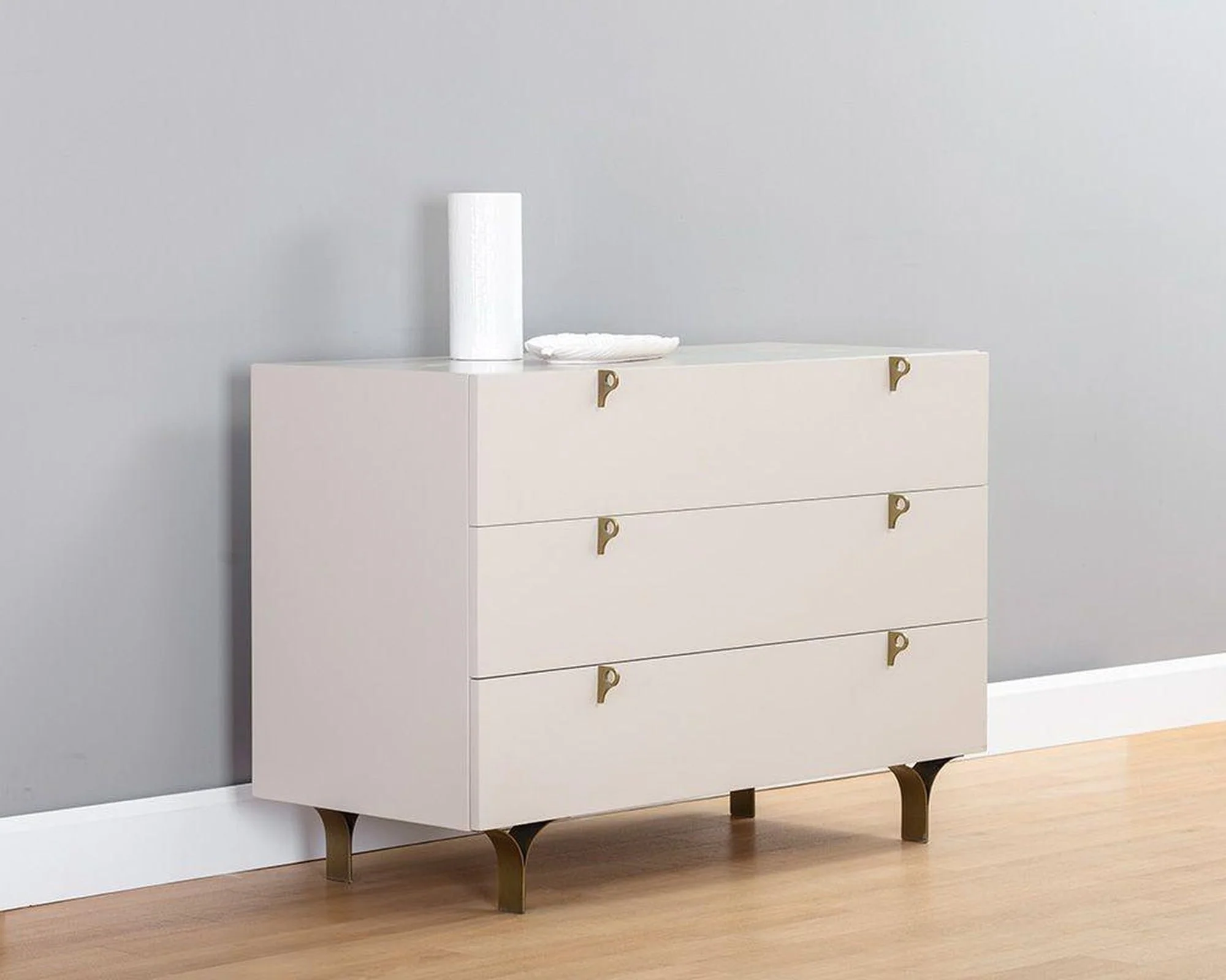 Sunpan Celine Dresser - Image 4
