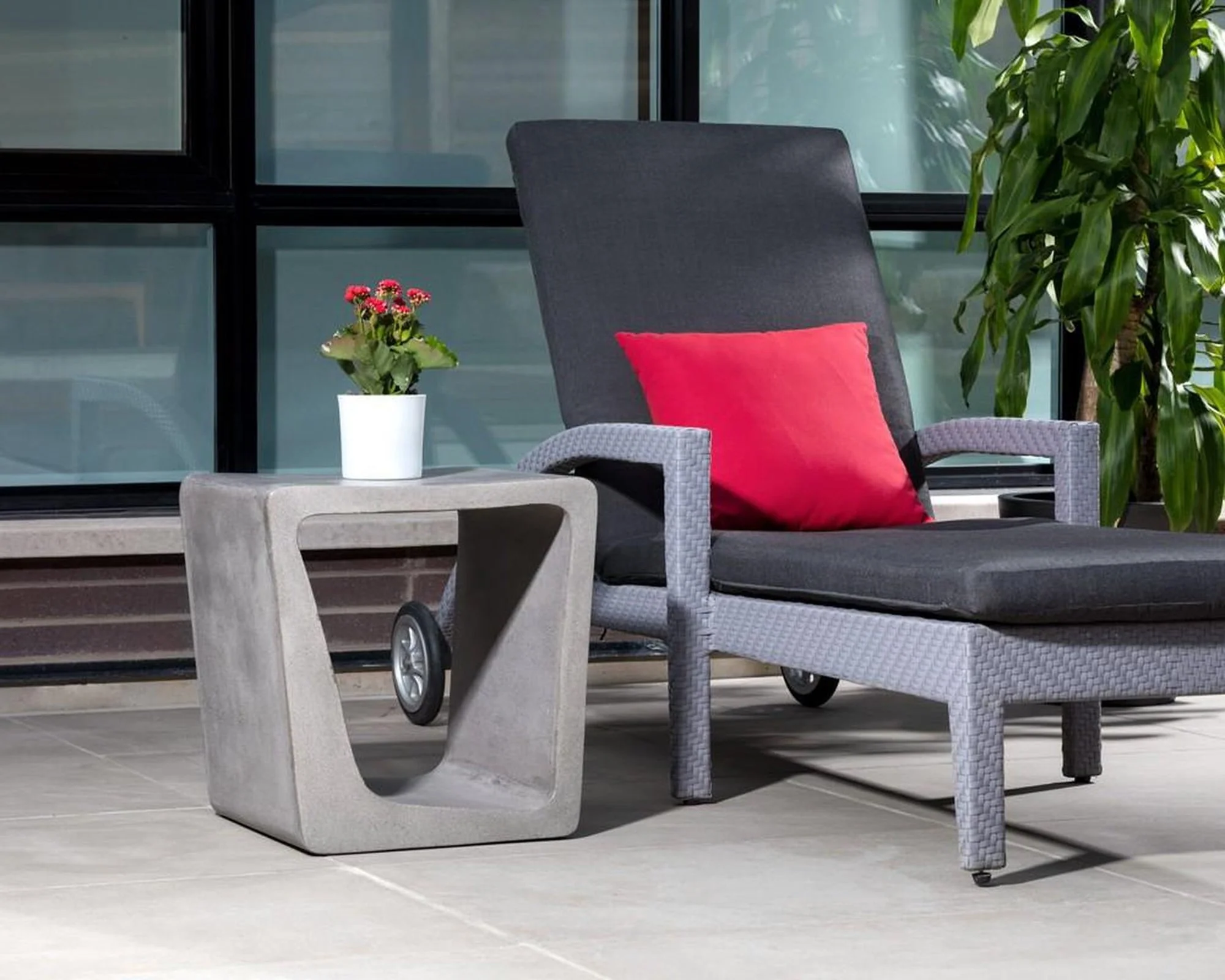 Sunpan Darwin End Table - Image 4