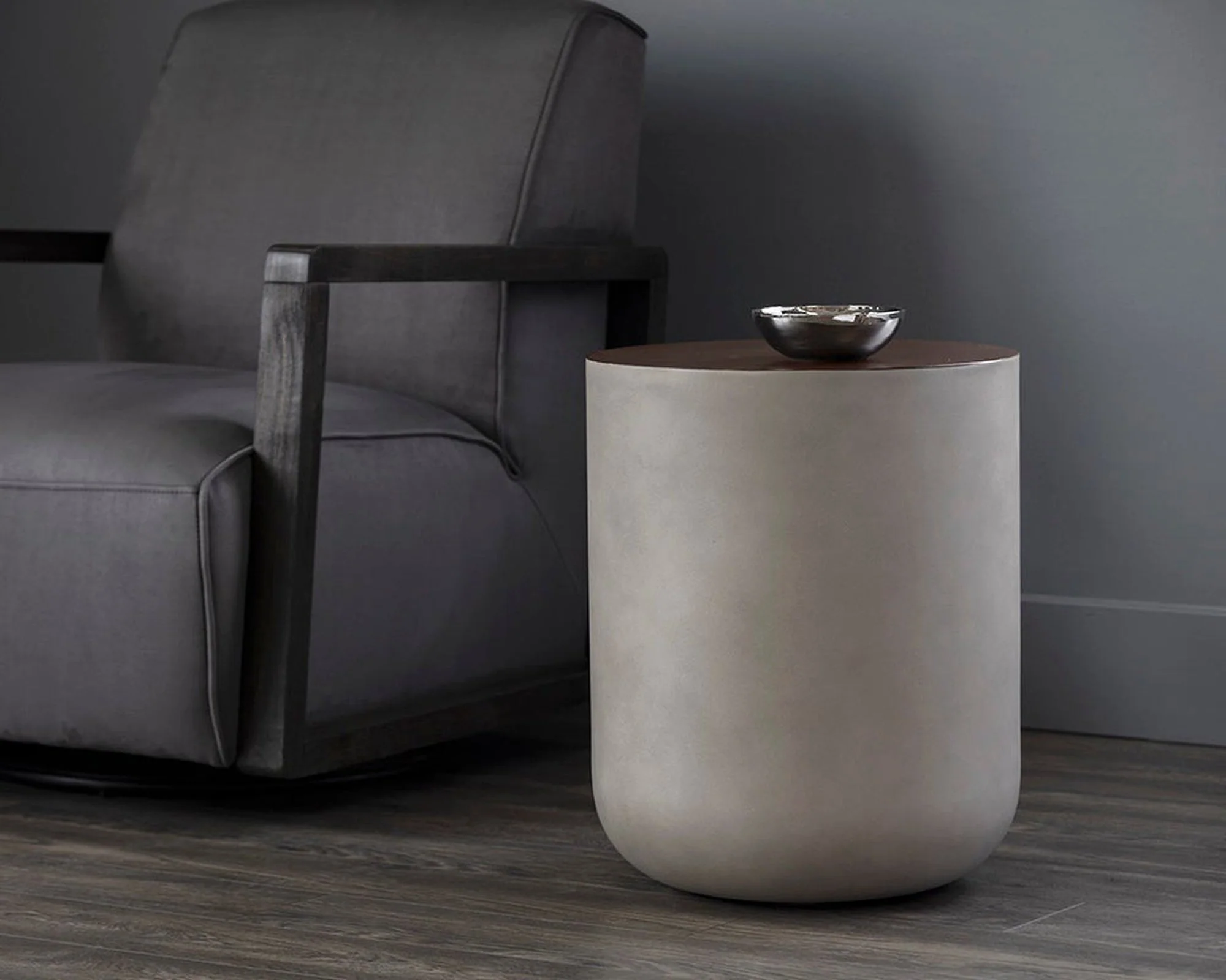 Sunpan Diaz End Table - Image 5