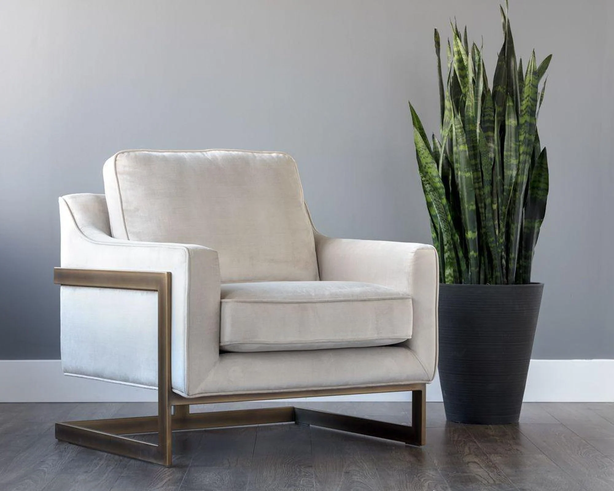 Sunpan Kalmin Armchair - Image 9