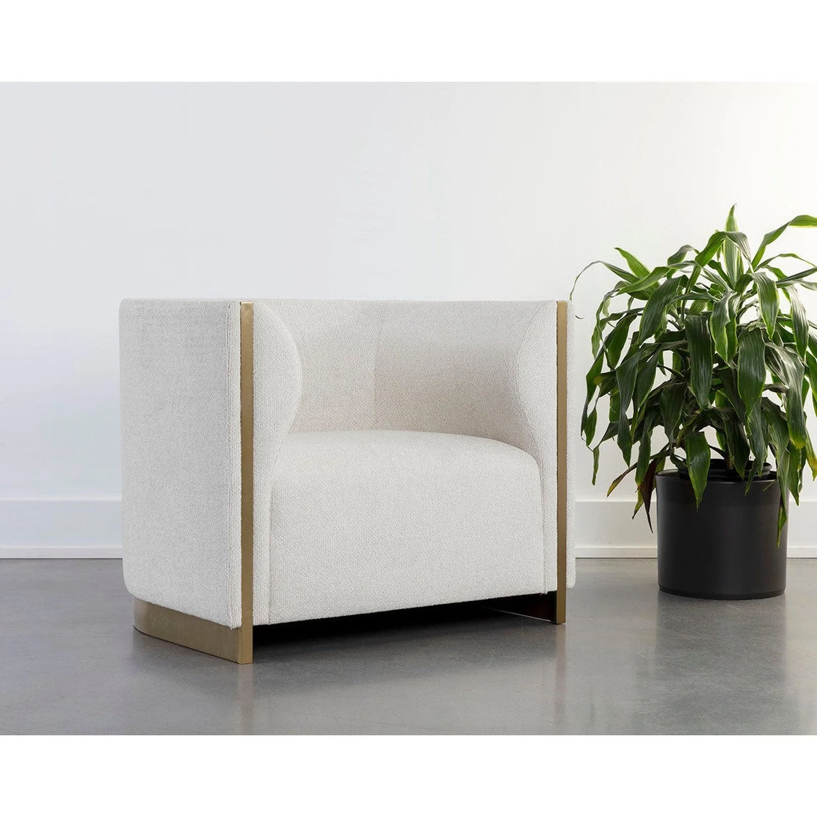 Sunpan Larron Armchair - Image 2