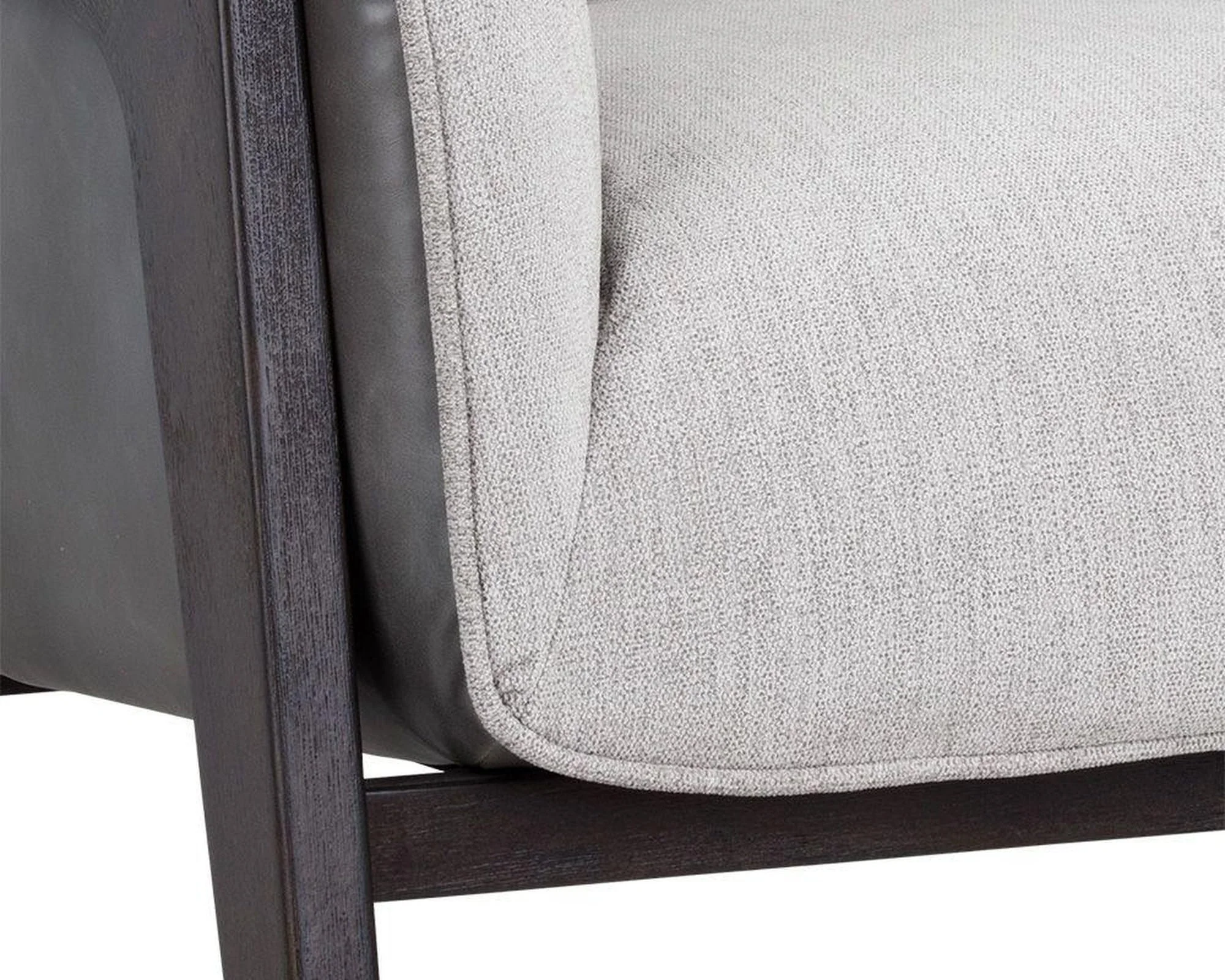 Sunpan Maximus Armchair - Image 15