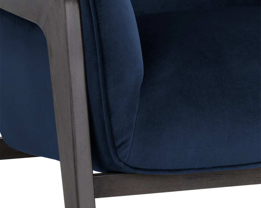 Sunpan Maximus Armchair - Image 23