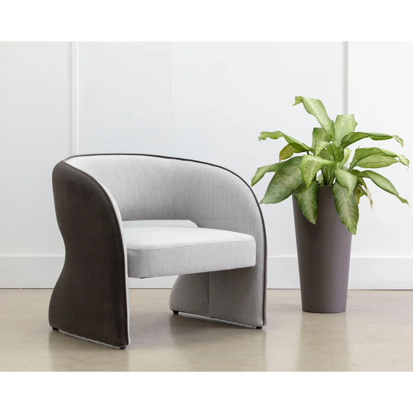 Sunpan Rosalia Lounge Chair - Image 10
