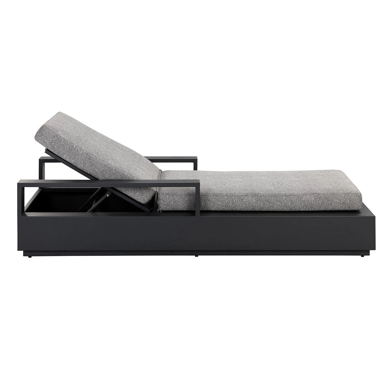 Sunpan Tavira Lounger - Image 3