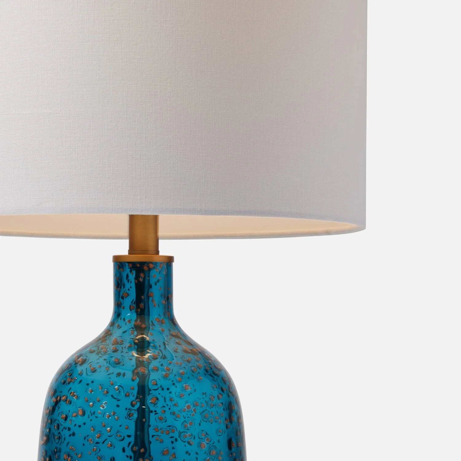 Tarik Table Lamp - Image 4