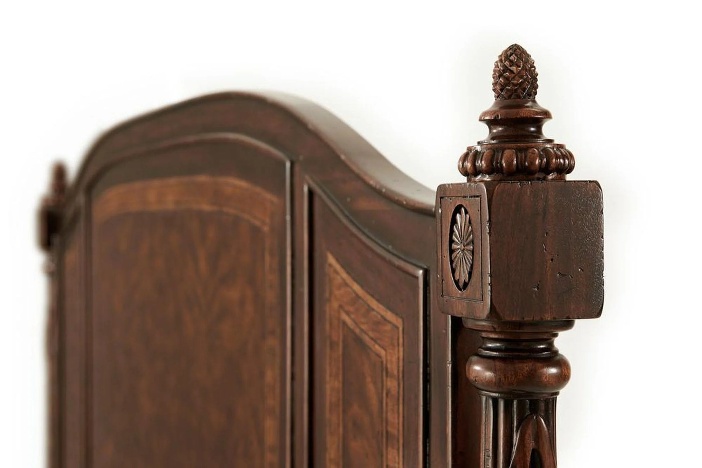 Theodore Alexander Brooksby Bed - Image 5