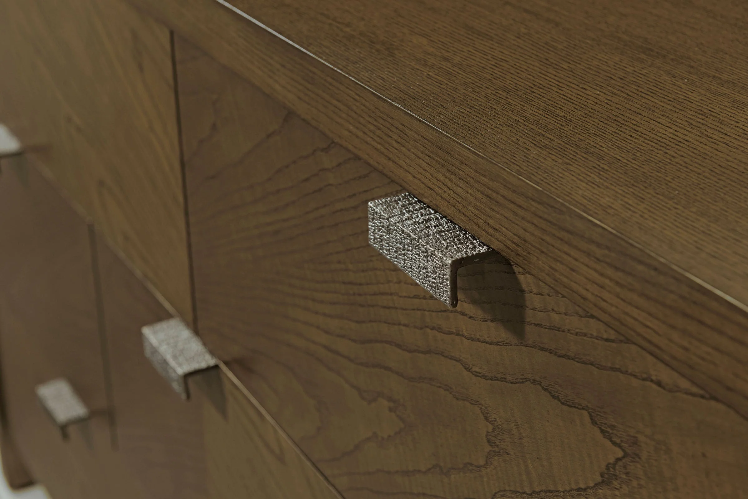 Theodore Alexander Catalina Dresser - Image 8