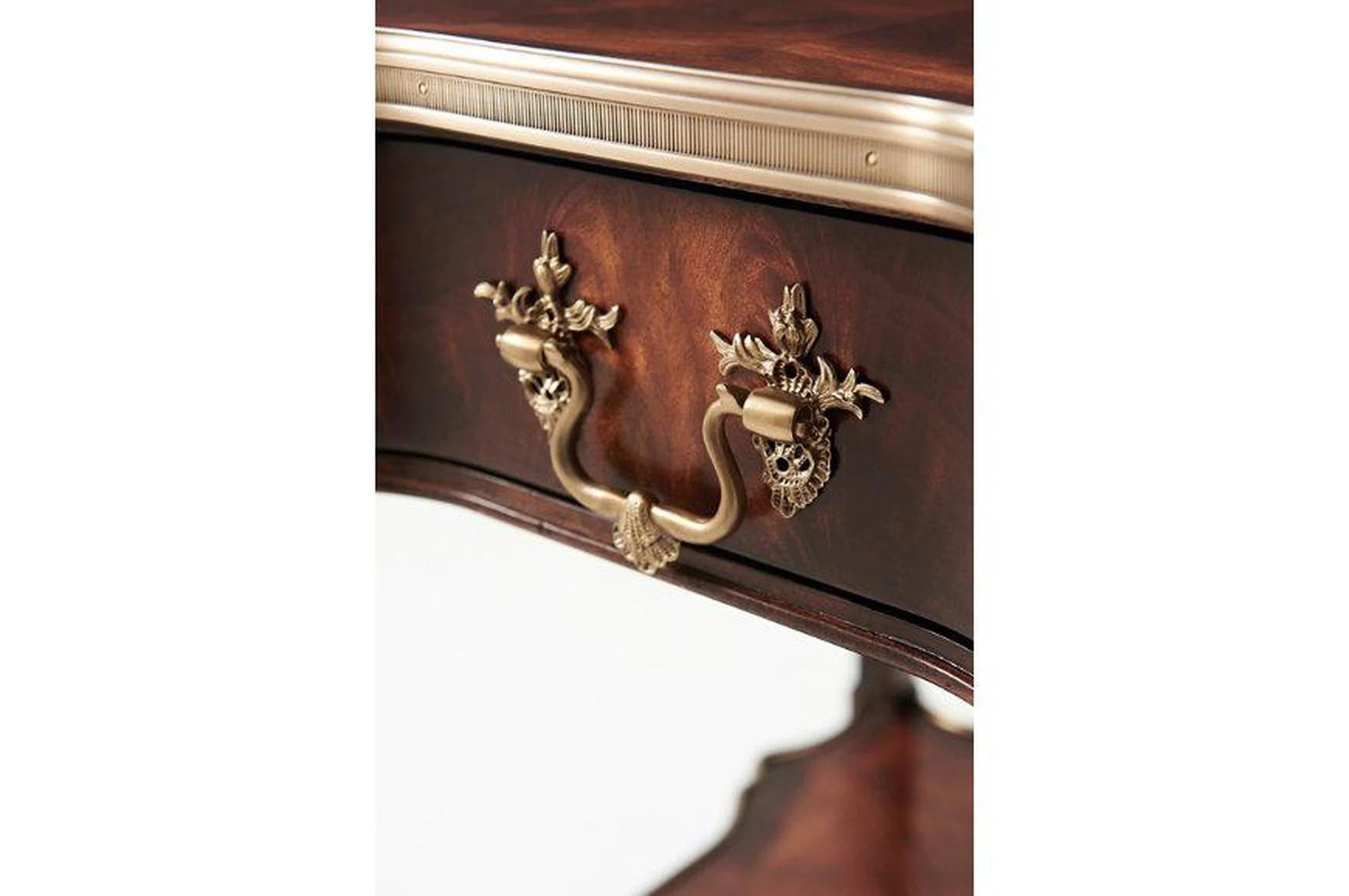 Theodore Alexander In the Grand Manner Lamp Table - Image 2