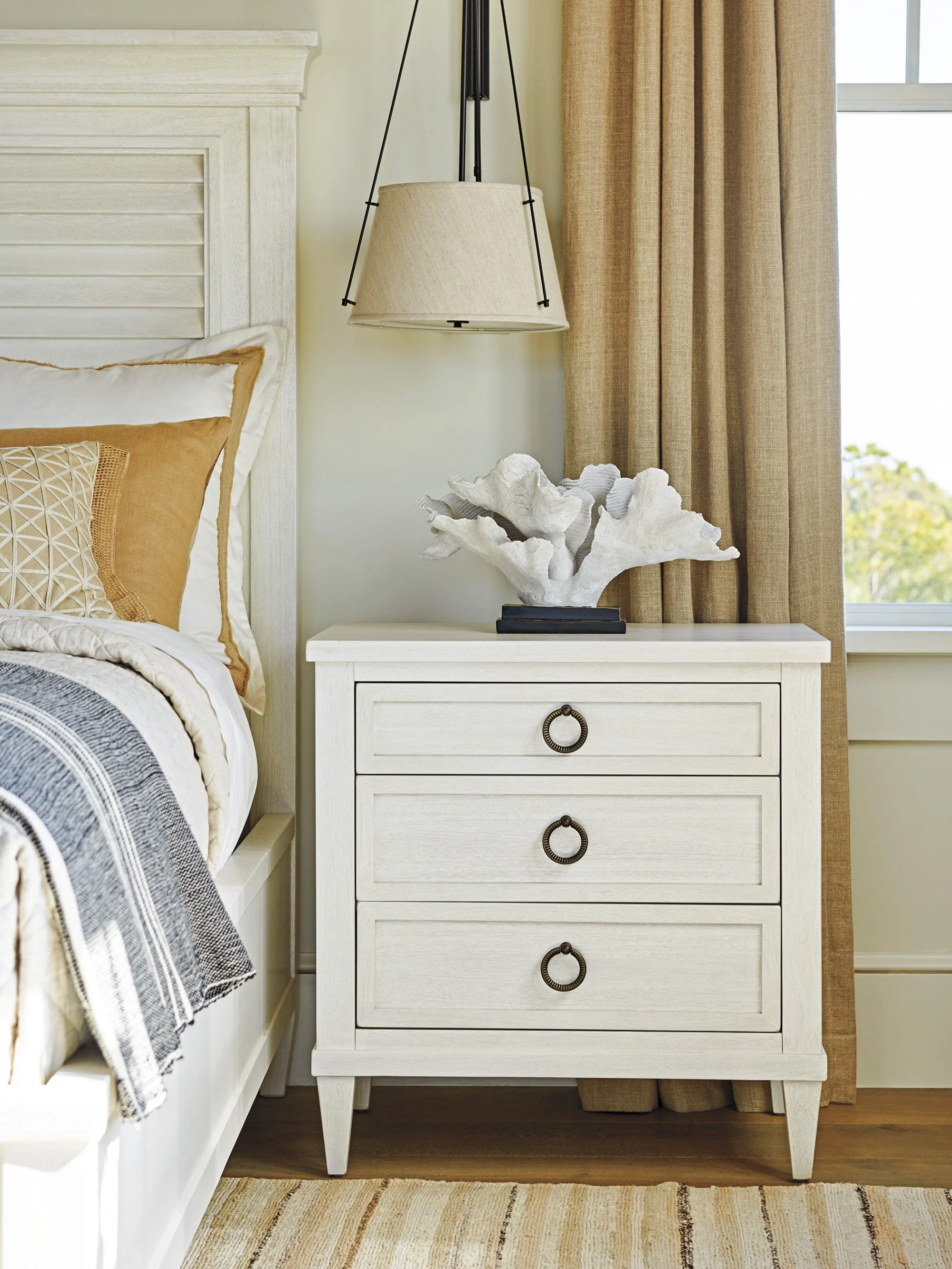 Tommy Bahama Home Ocean Breeze Bonita Nightstand - Image 2