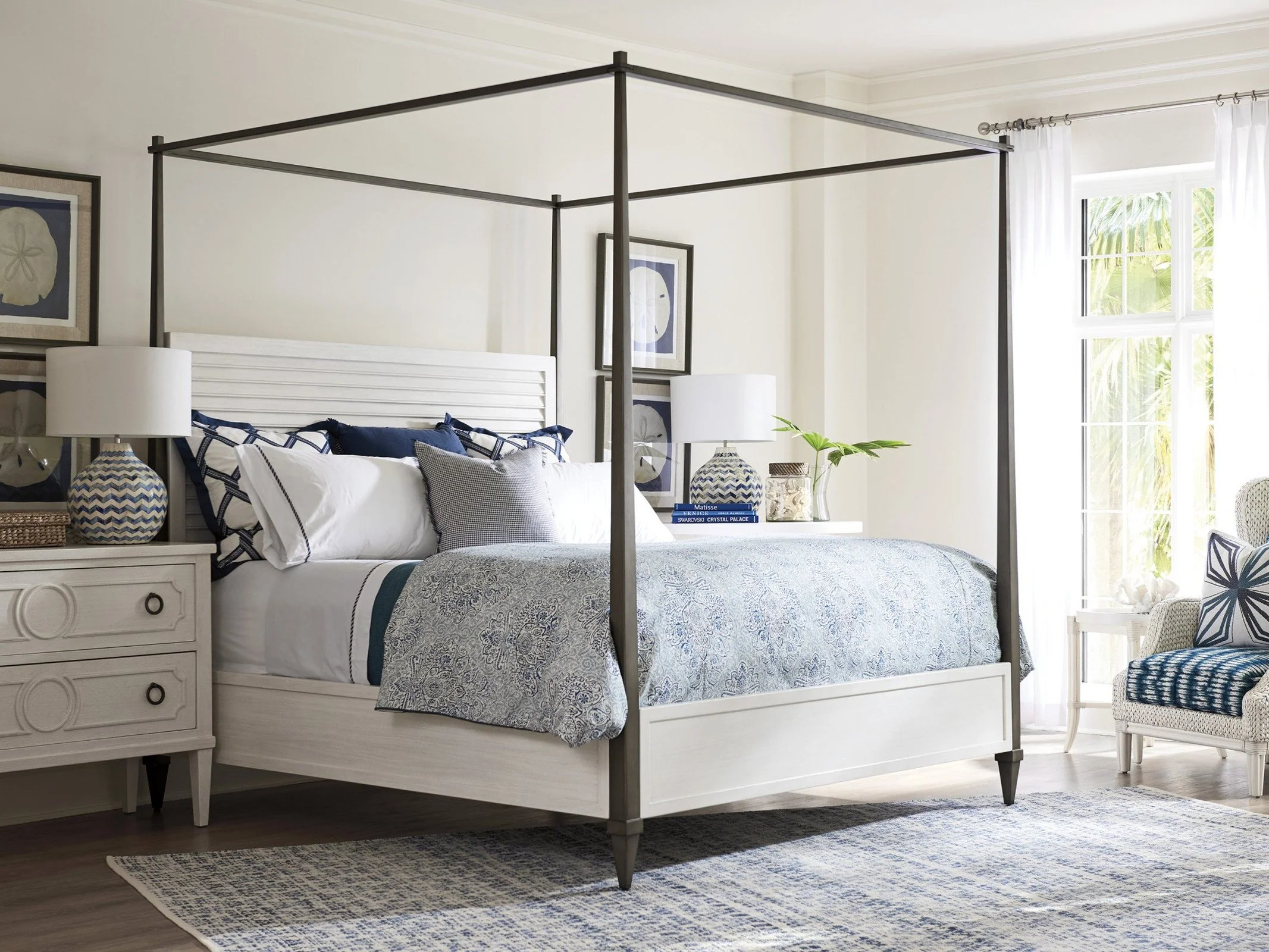 Tommy Bahama Home Ocean Breeze Coral Gables Poster Bed - Image 2