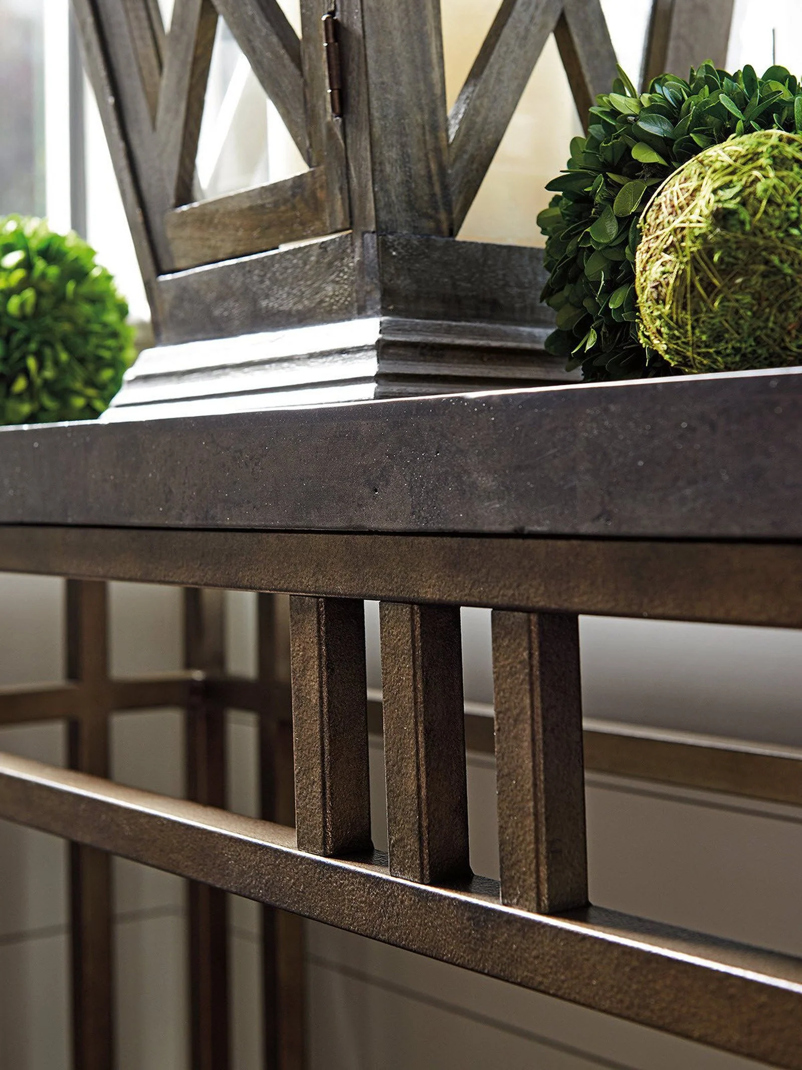 Tommy Bahama Home Cypress Point Montera Travertine Console - Image 3