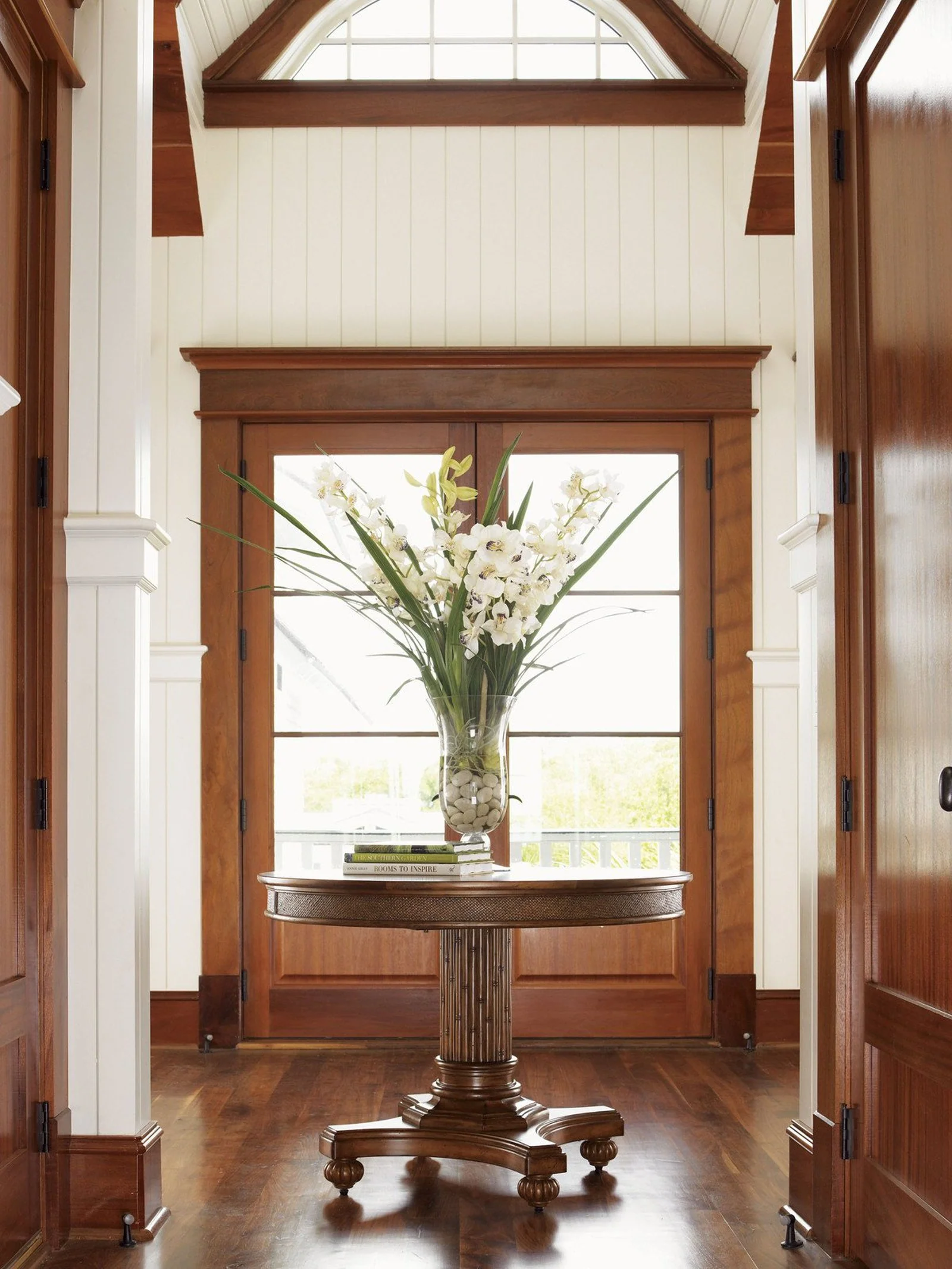 Tommy Bahama Home Island Estate Cayman Kitchen Table - Image 3