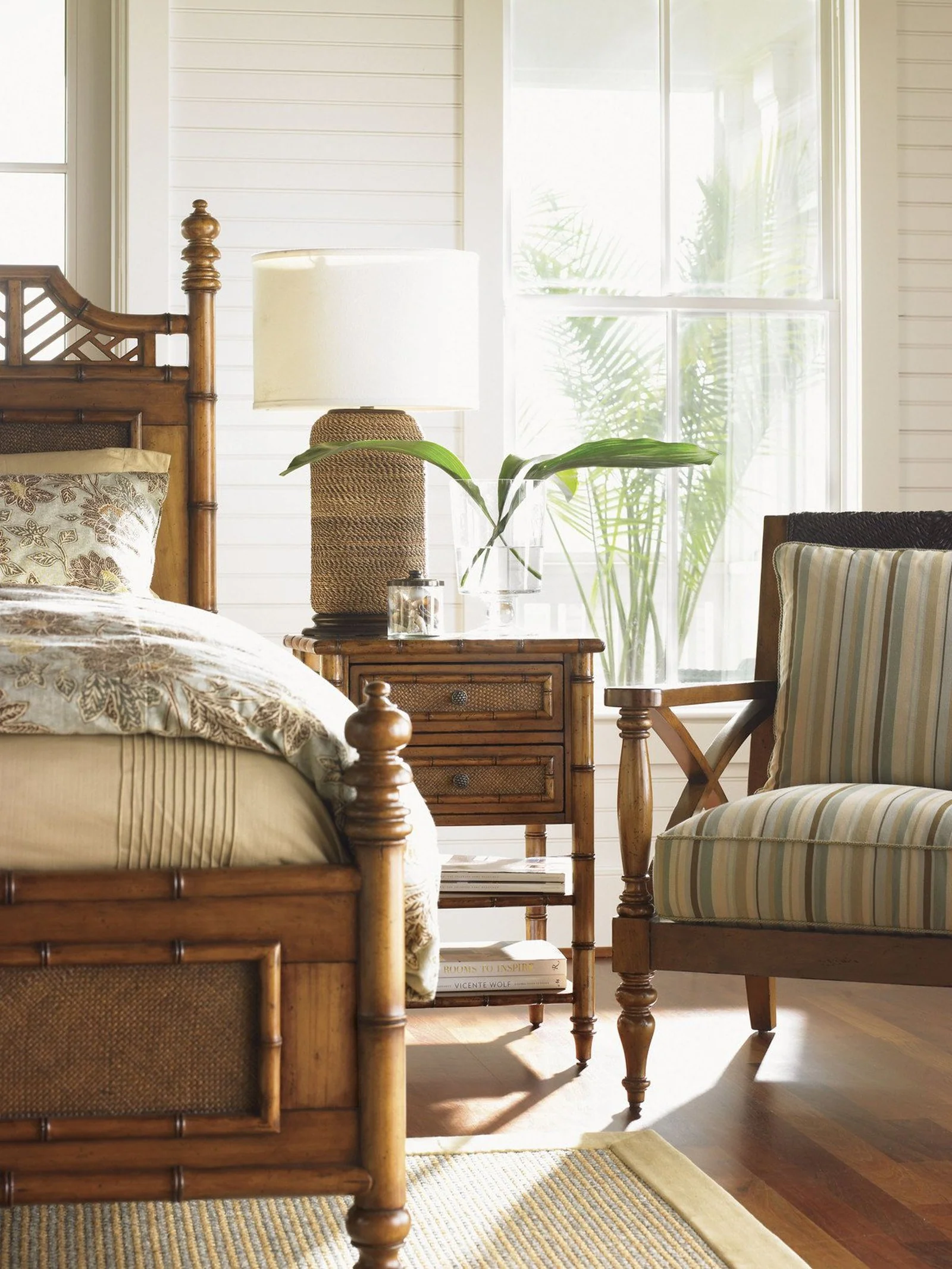 Tommy Bahama Home Island Estate Ginger Island Bedside Chest - Image 2