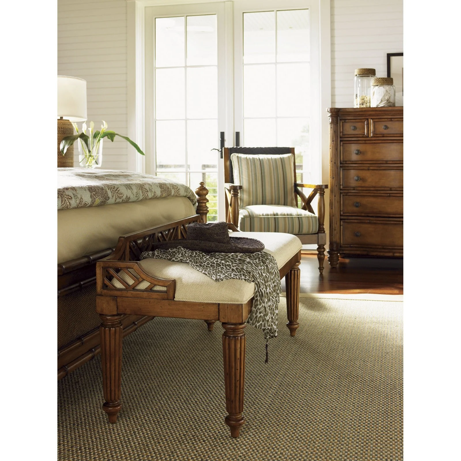 Tommy Bahama Home Island Estate Plantain Bed Bench - Image 2