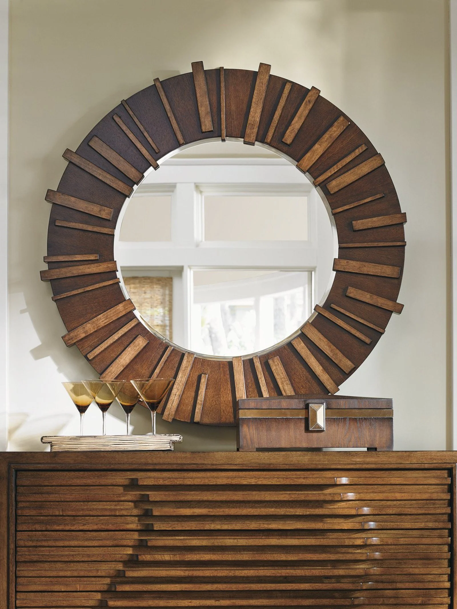 Tommy Bahama Home Island Fusion Kobe Round Mirror - Image 2