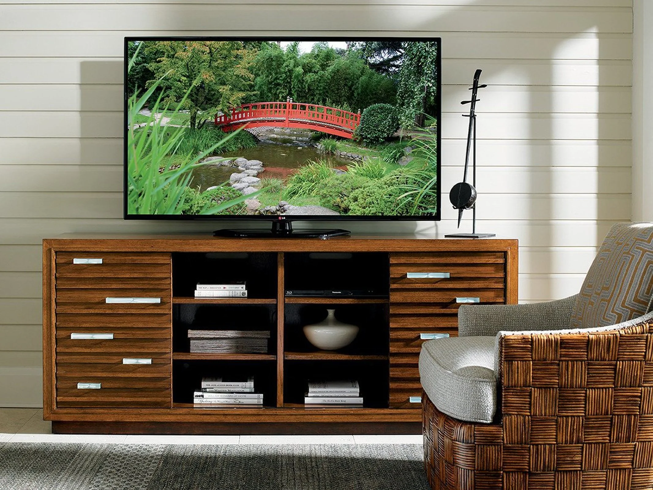 Tommy Bahama Home Island Fusion Princeville Media Console - Image 2