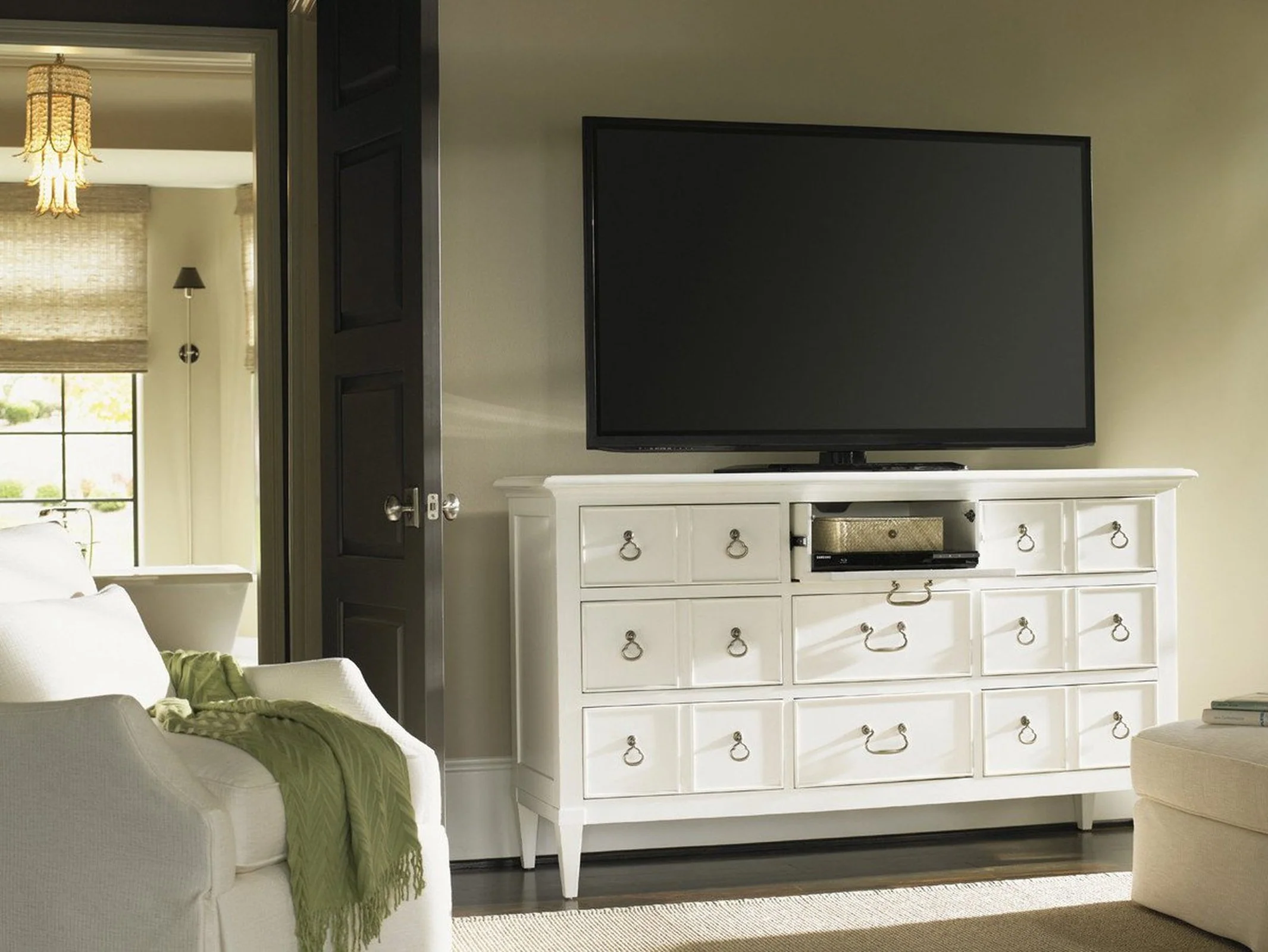 Tommy Bahama Home Ivory Key Grotto Isle Dresser - Image 3