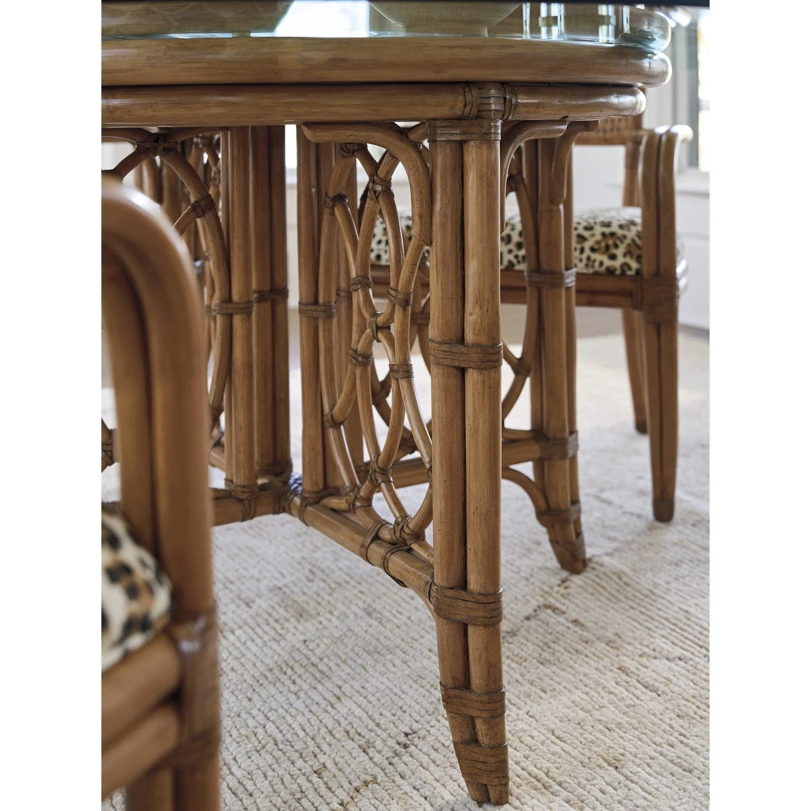 Tommy Bahama Home Key Biscayne Emerald Bay Dining Table - Image 4