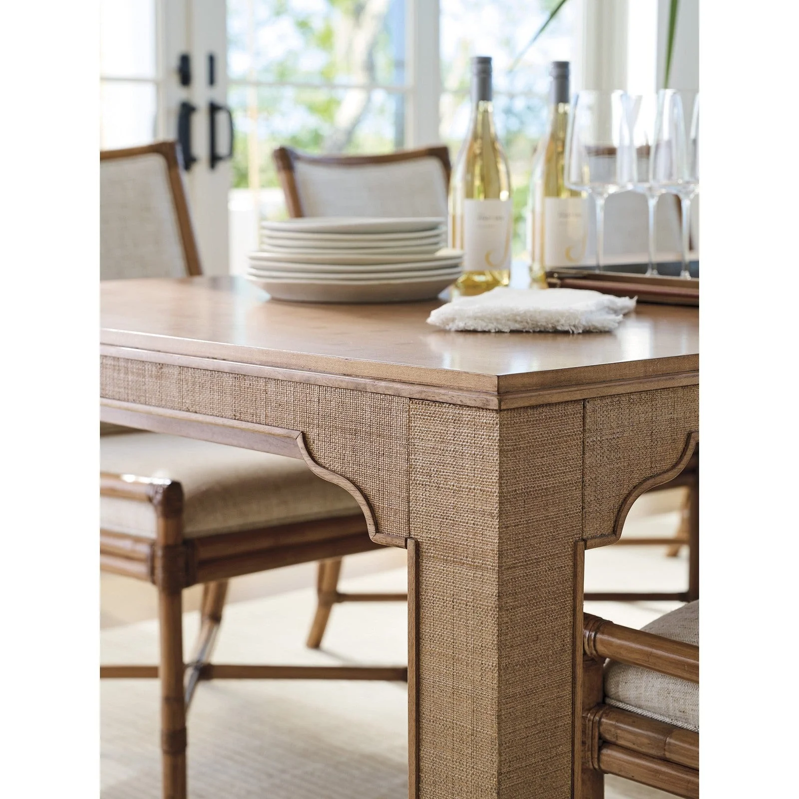 Tommy Bahama Home Key Biscayne Sandy Lane Dining Table - Image 4
