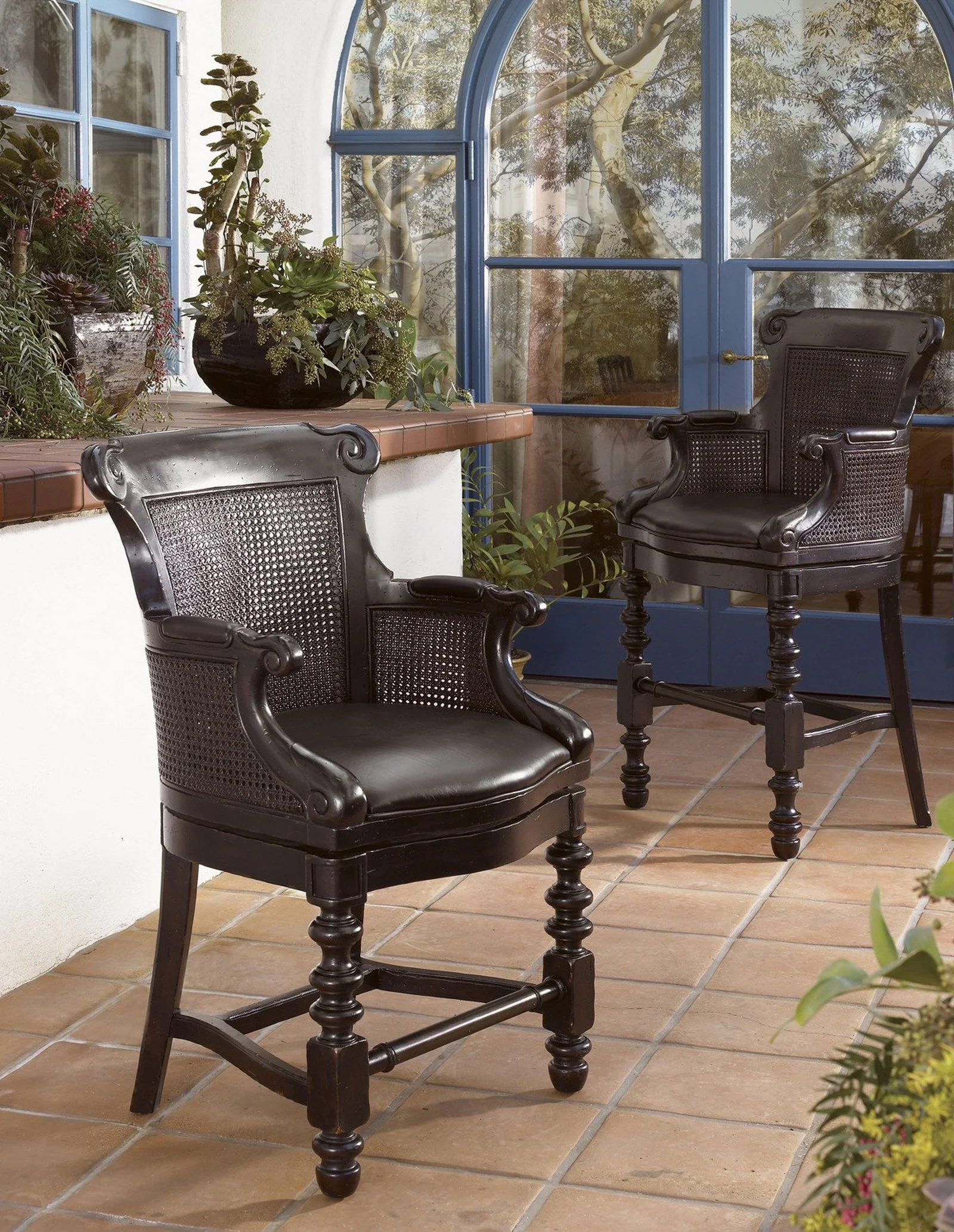 Tommy Bahama Home Kingstown Dunkirk Swivel Bar Stool - Image 2